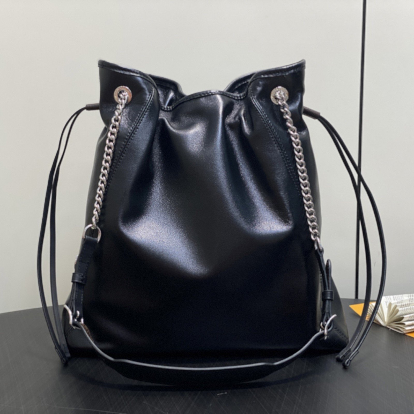 LV bag 180187 $242 USD