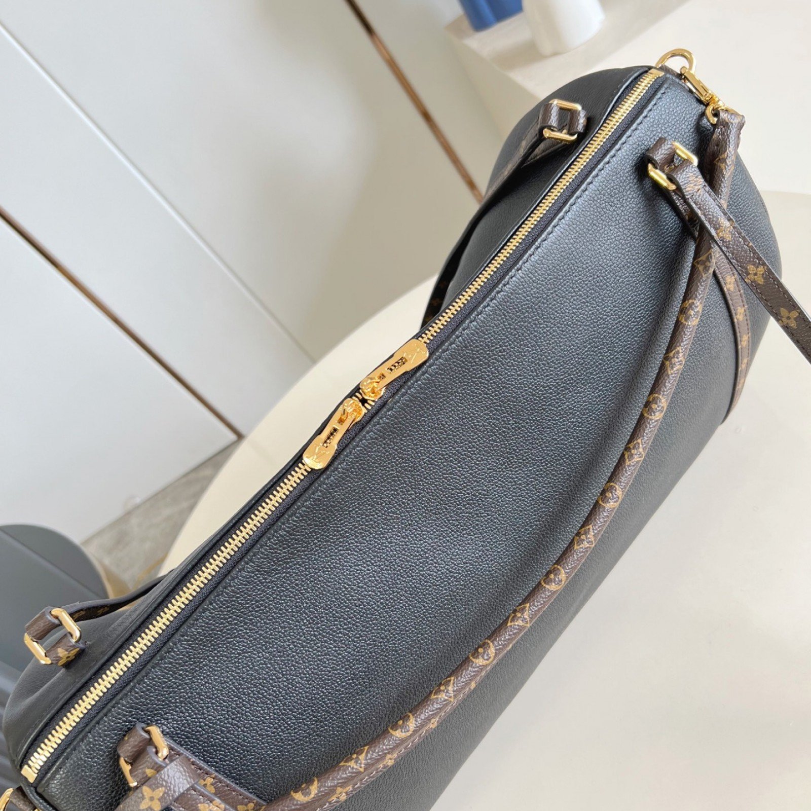 LV bag 180197 $316.25 USD