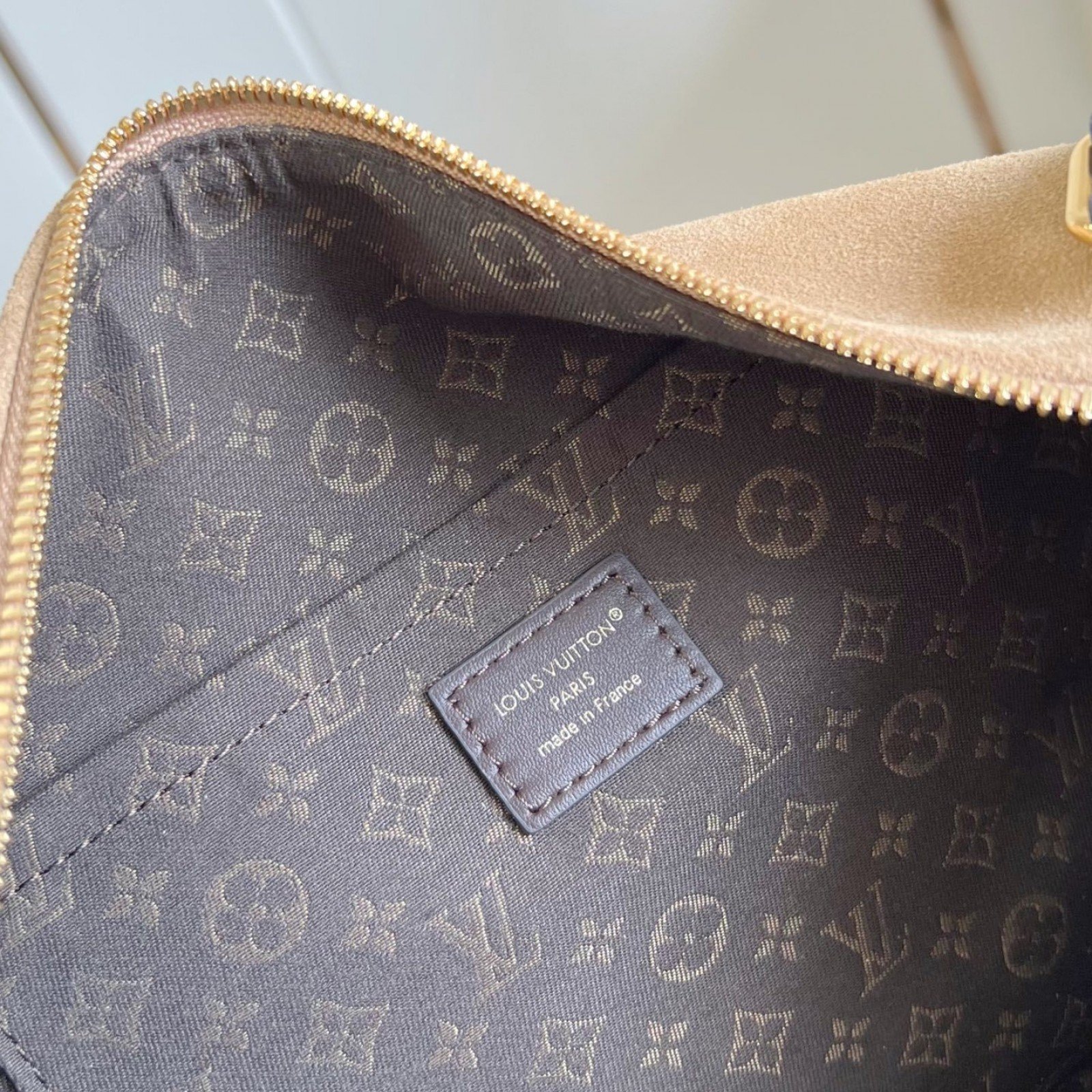 LV bag 180201 $261.25 USD