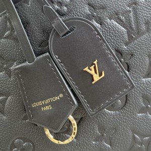 LV bag 180205 $288.75 USD