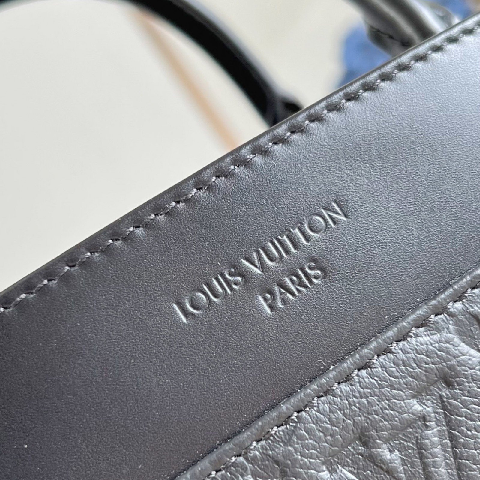 LV bag 180206 $261.25 USD