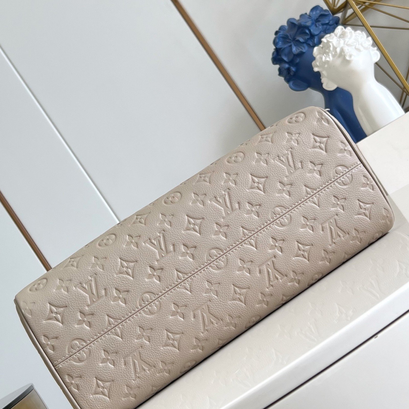 LV bag 180207 $288.75 USD