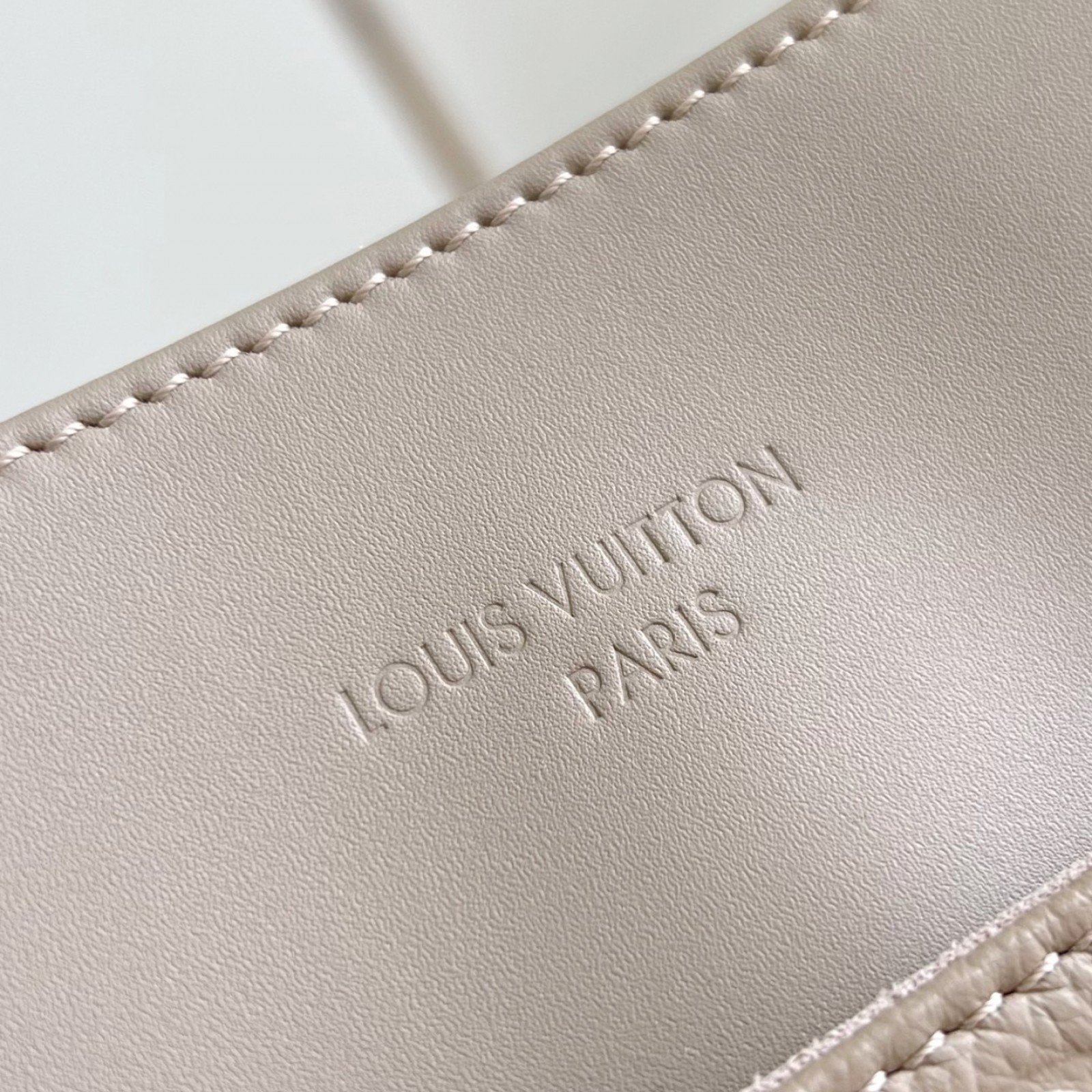 LV bag 180207 $288.75 USD