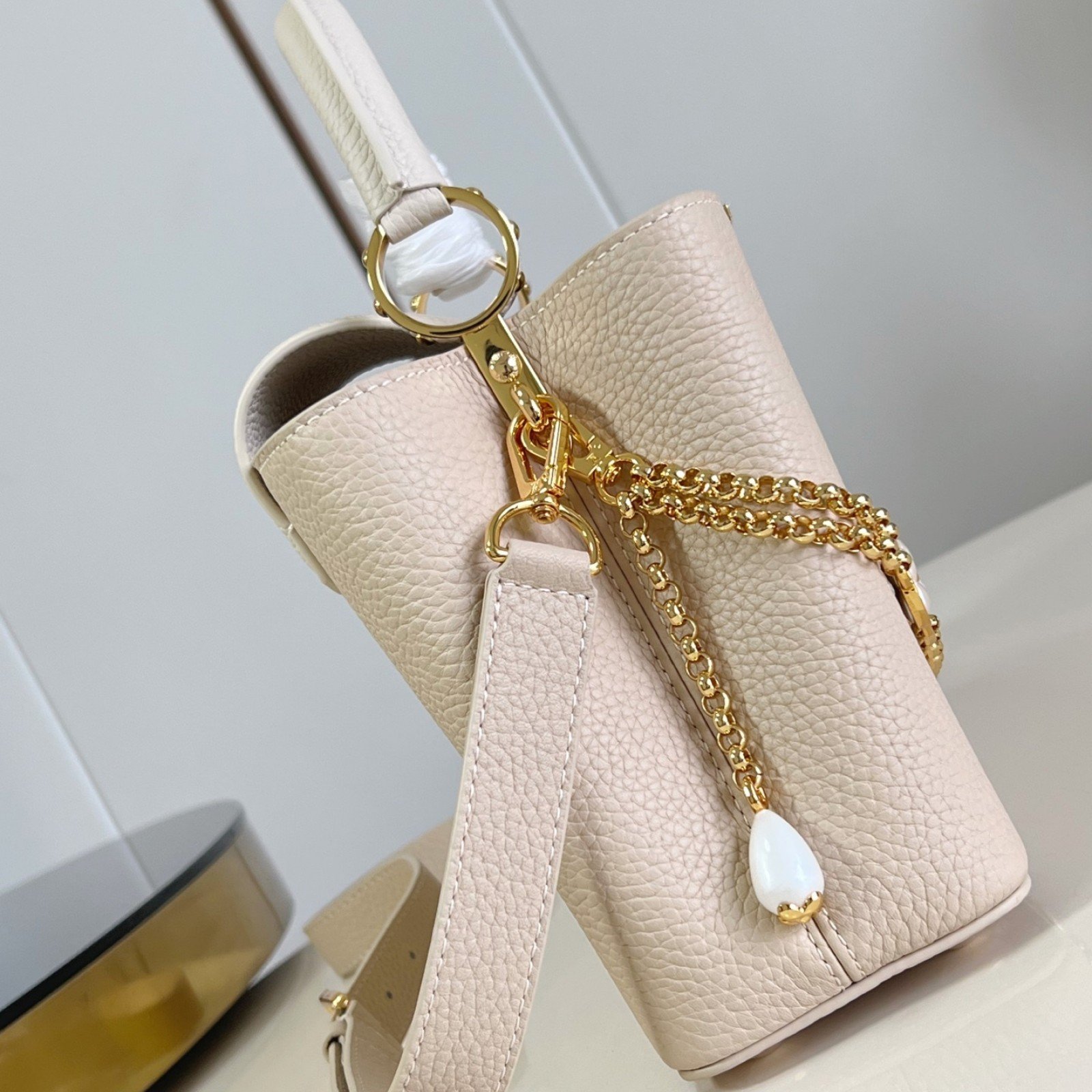 LV bag 180209 $412.5 USD