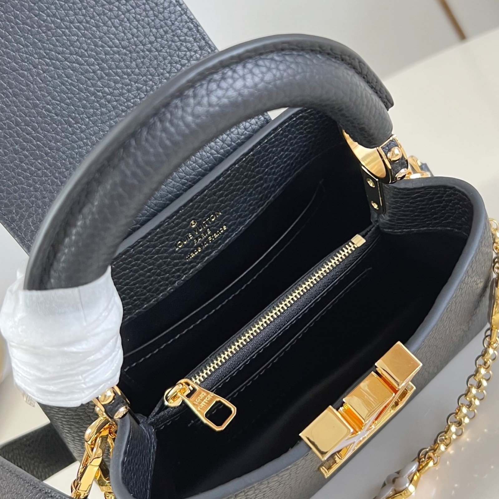 LV bag 180216 $371.25 USD