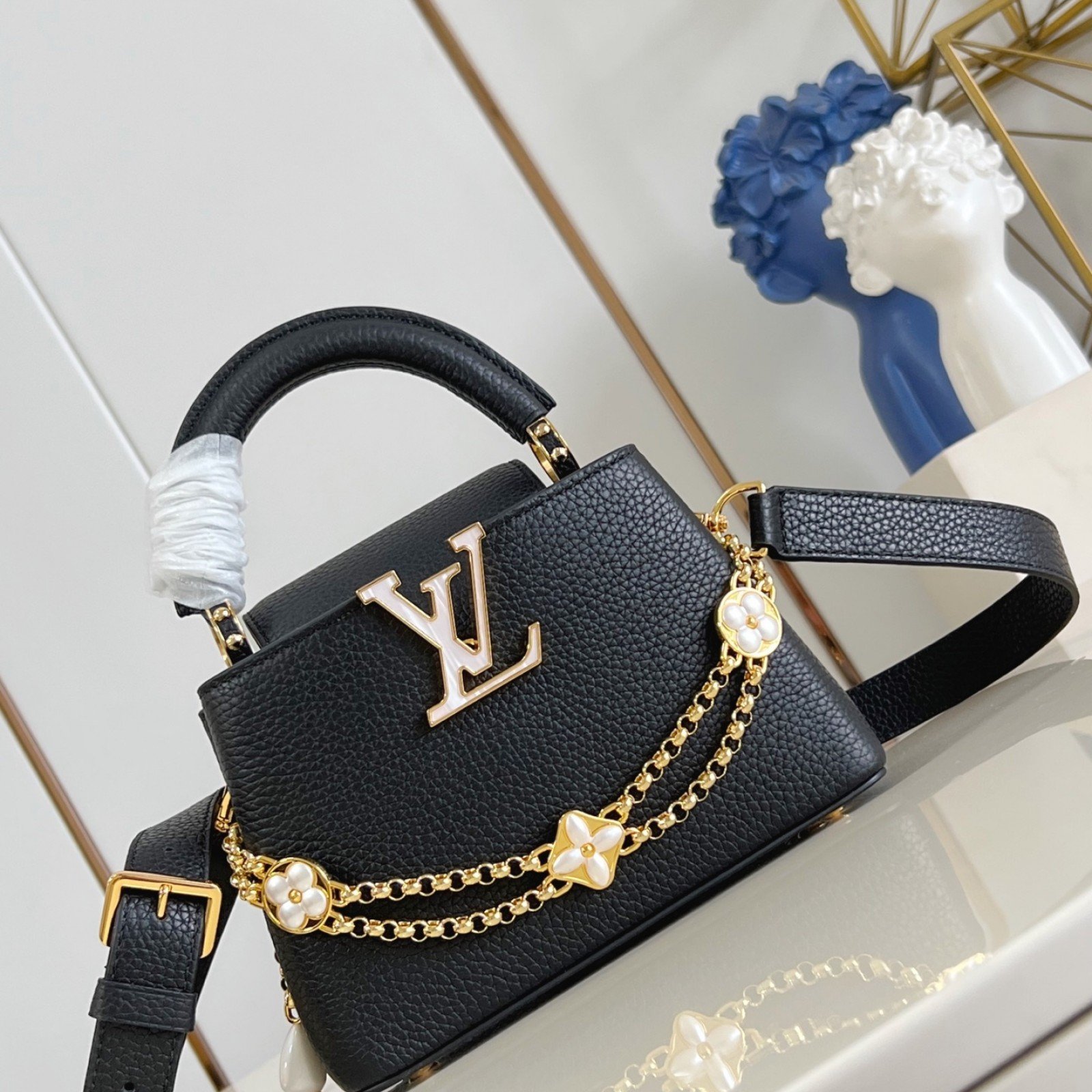LV bag 180216 $371.25 USD
