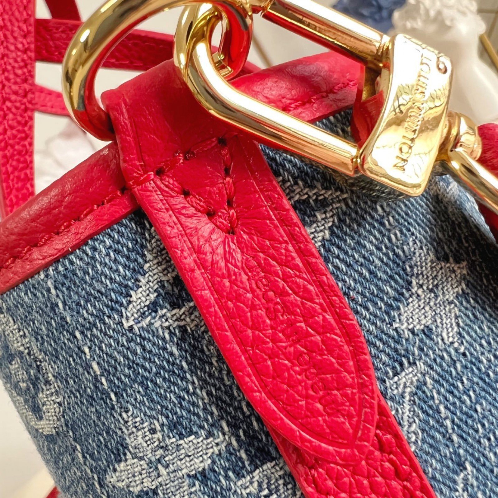 LV bag 180218 $220 USD
