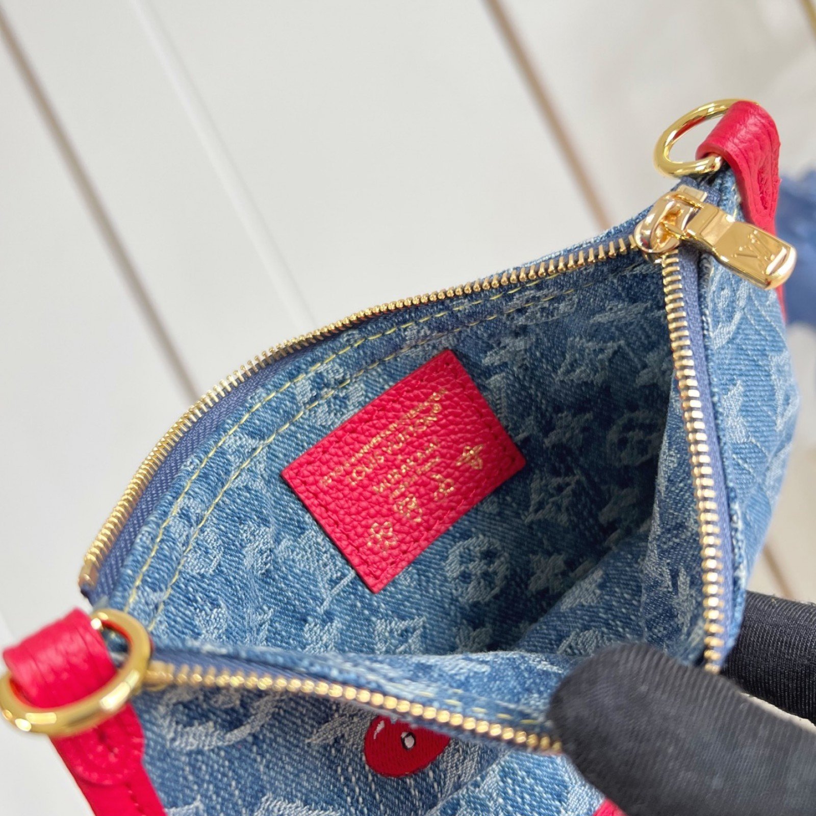 LV bag 180218 $220 USD