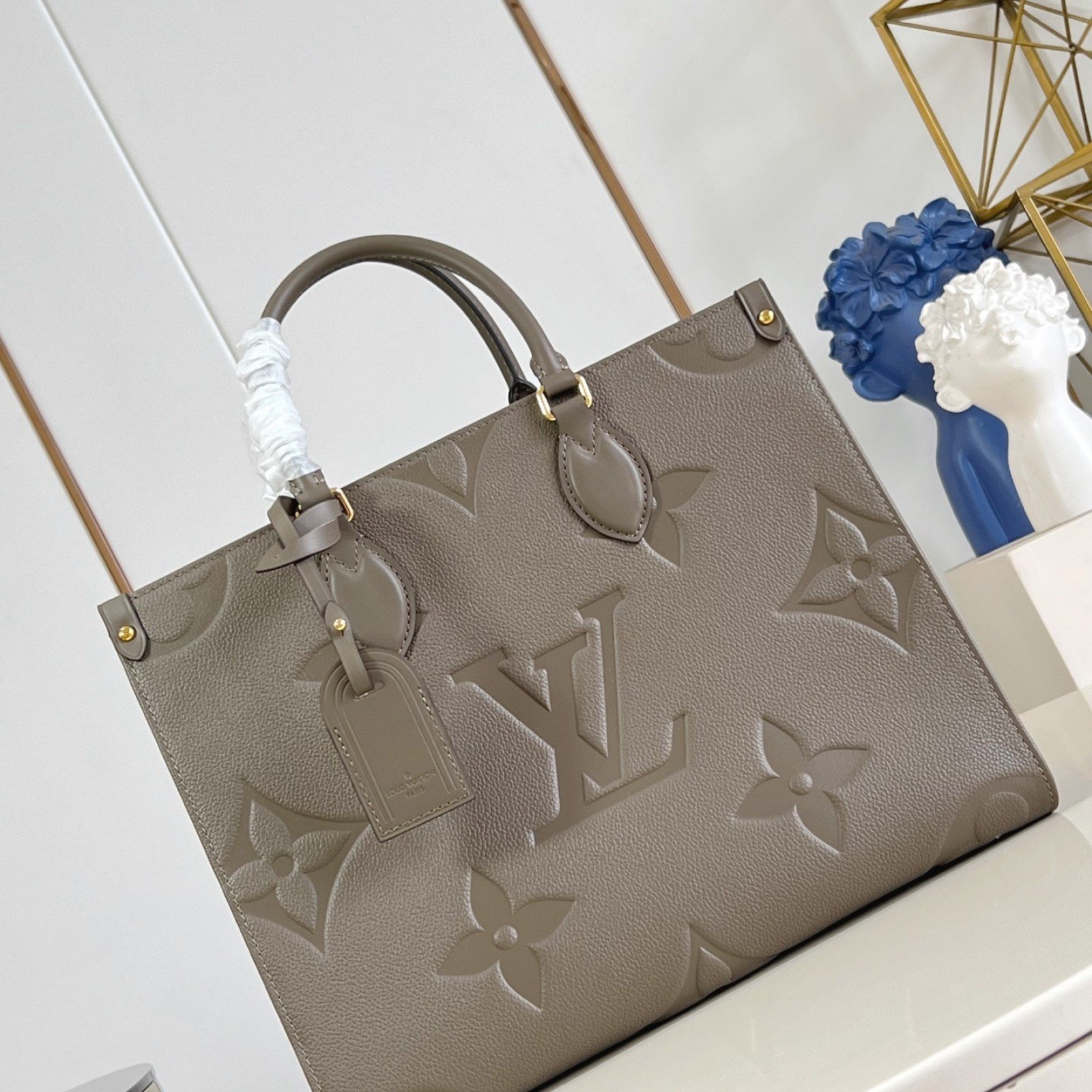 LV bag 180219 $283.25 USD