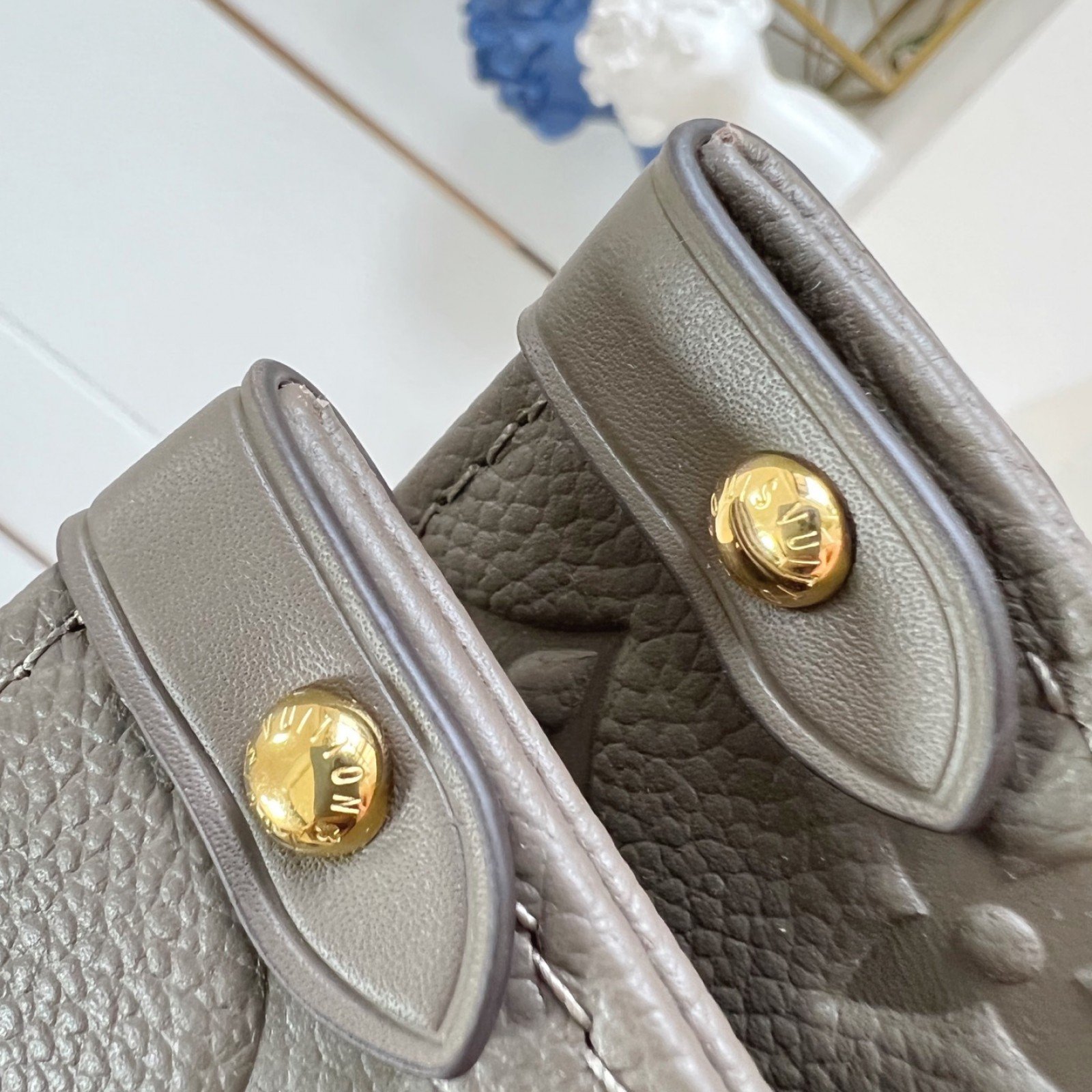 LV bag 180219 $283.25 USD