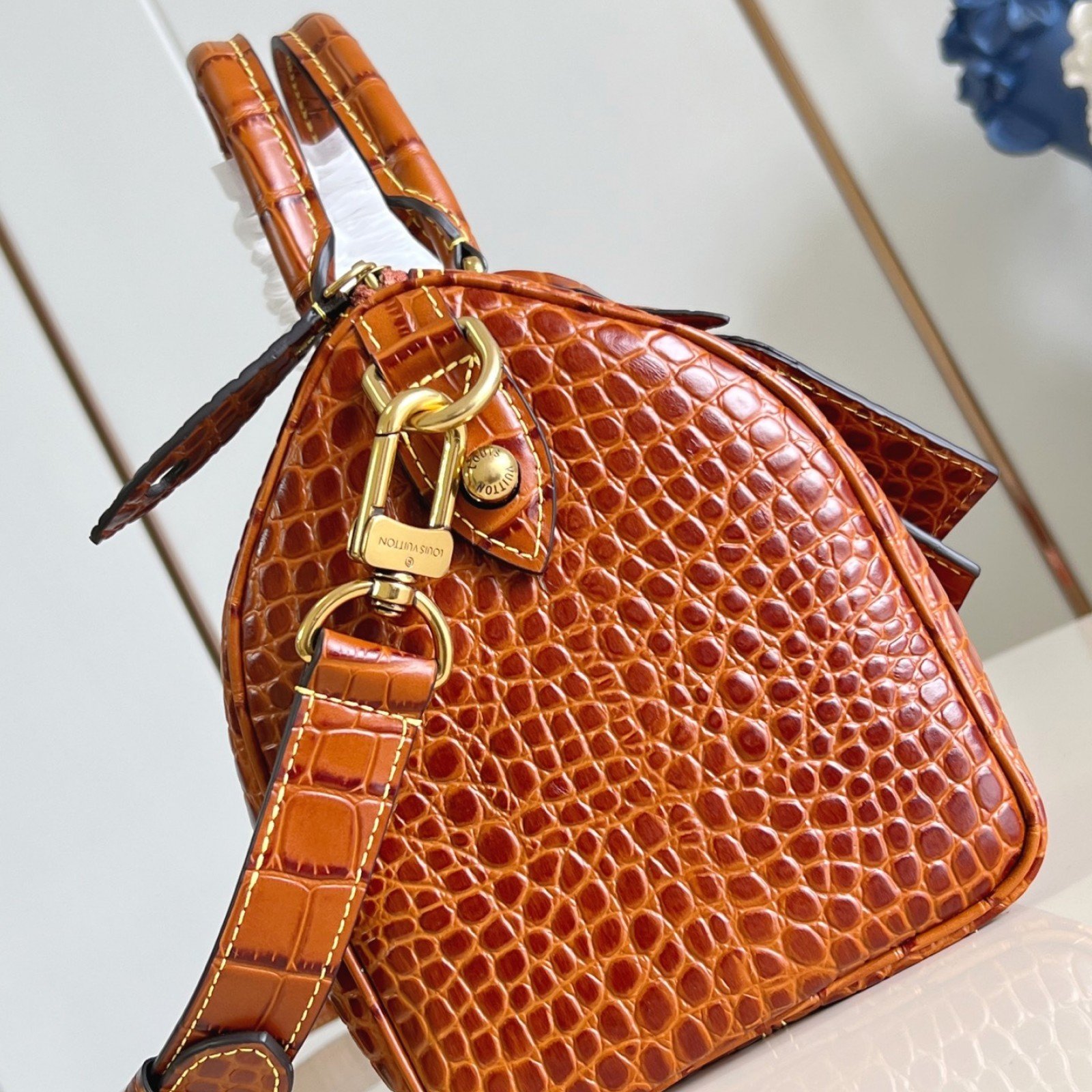 LV bag 180222 $undefined USD