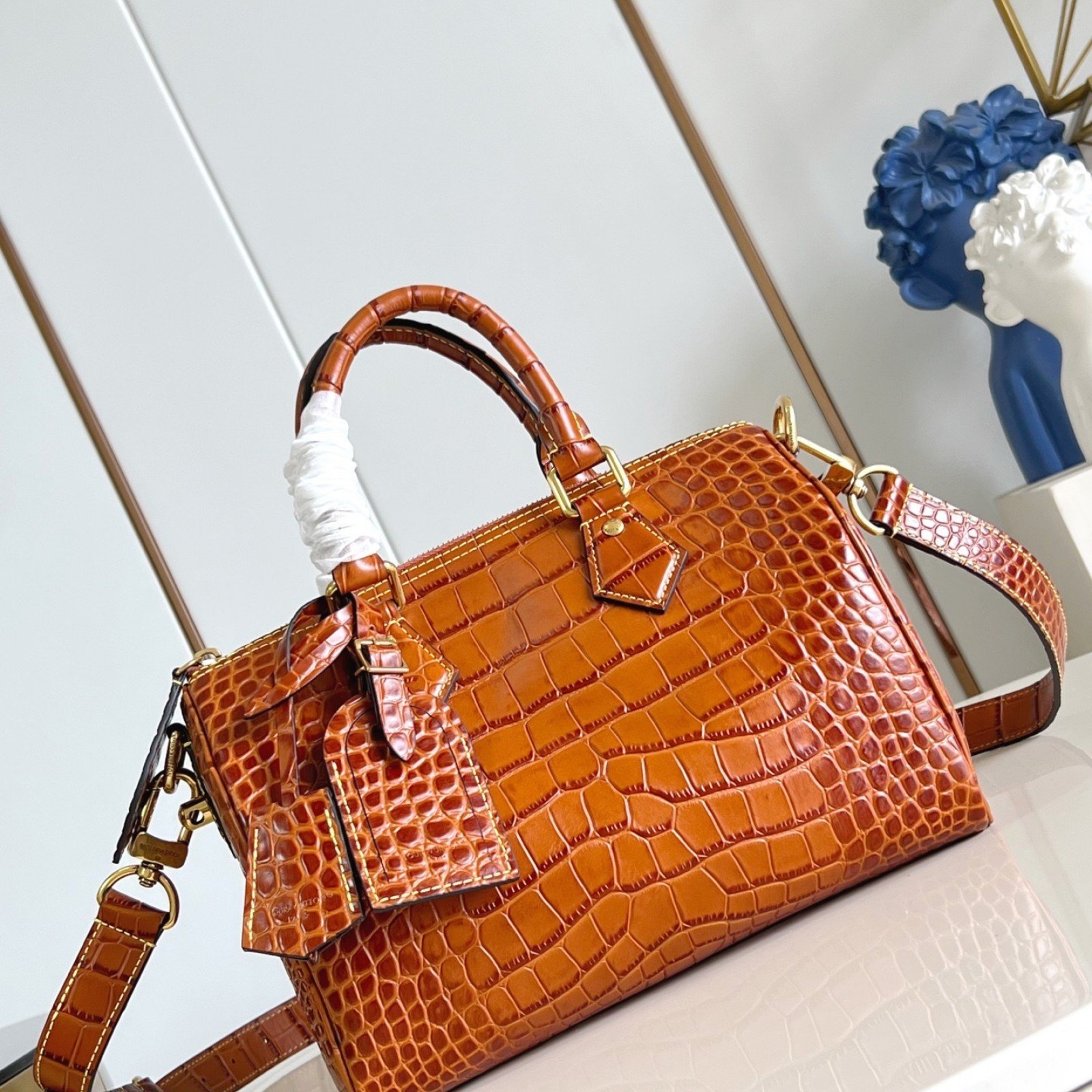 LV bag 180222 $undefined USD