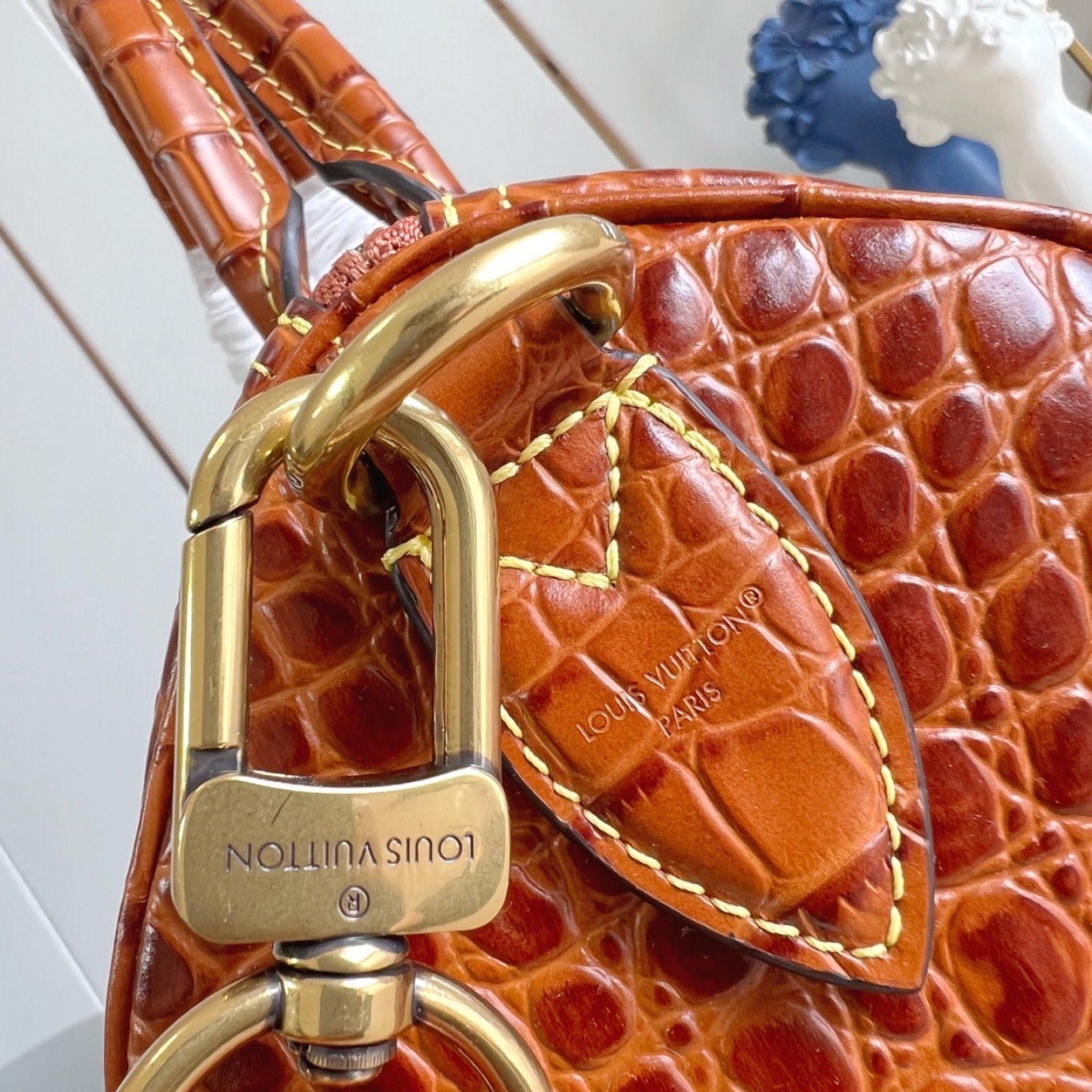 LV bag 180222 $undefined USD