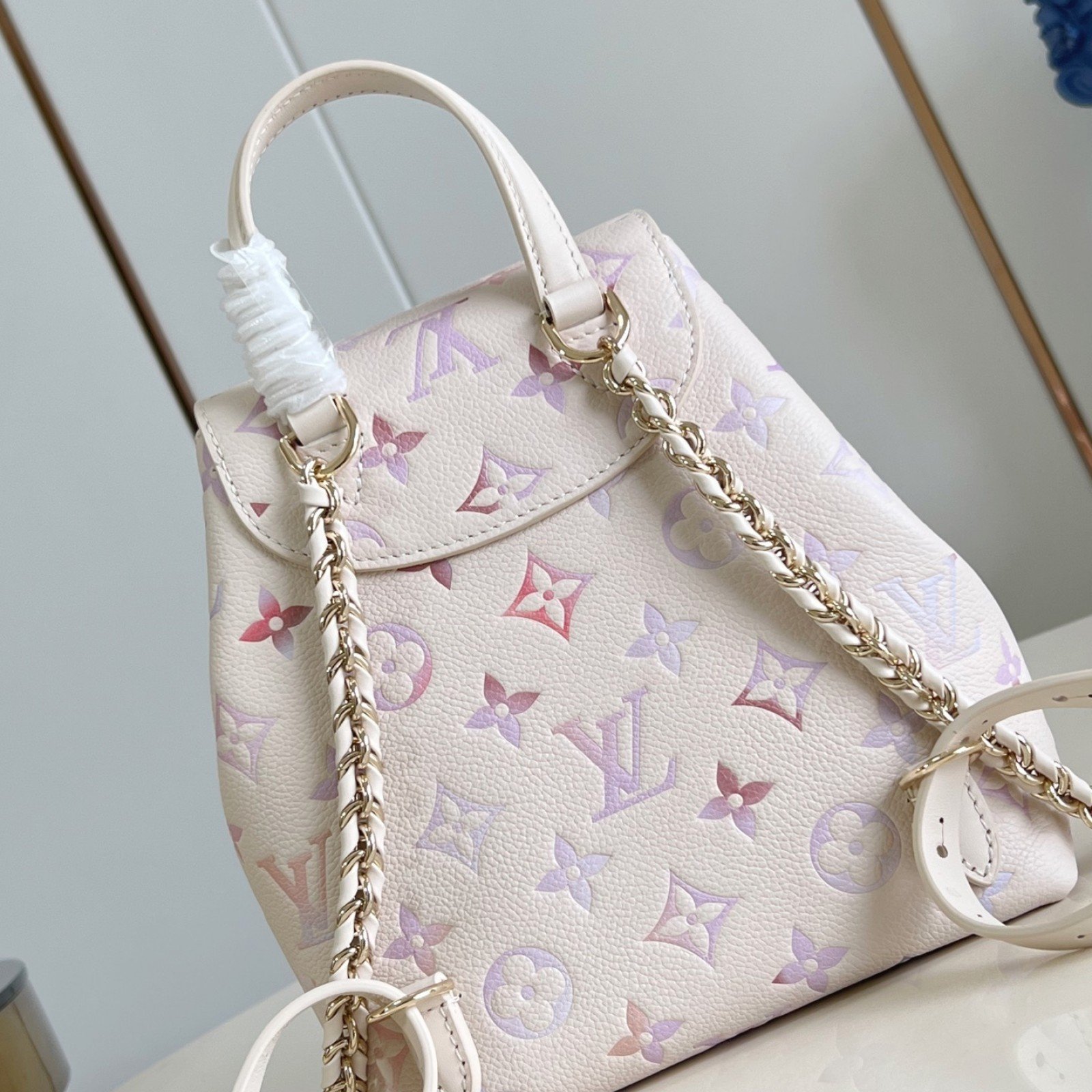 LV bag 180492 $277.75 USD