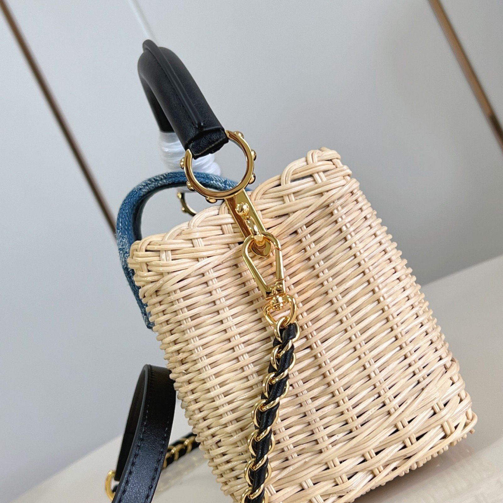 LV bag 180494 $357.5 USD