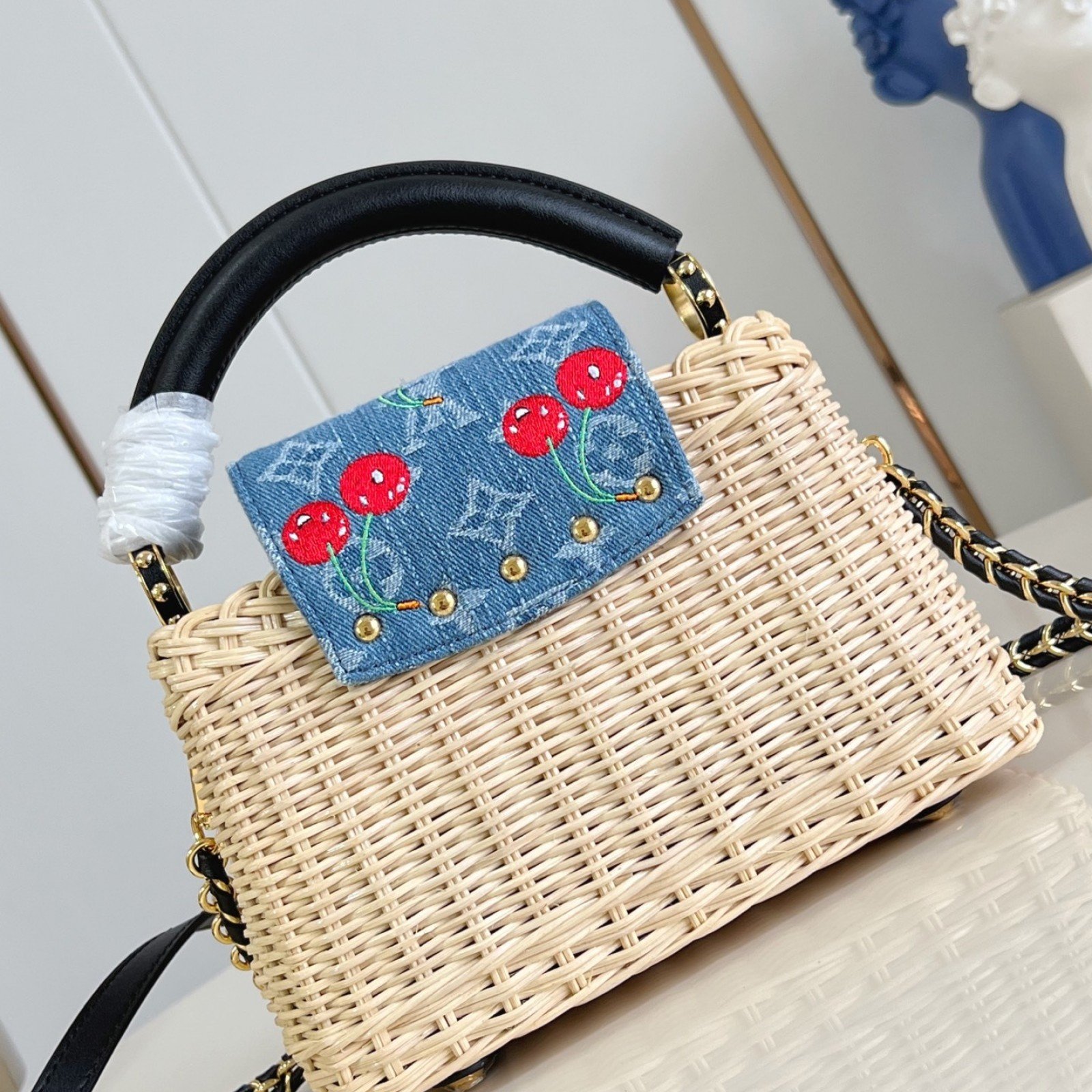 LV bag 180494 $357.5 USD