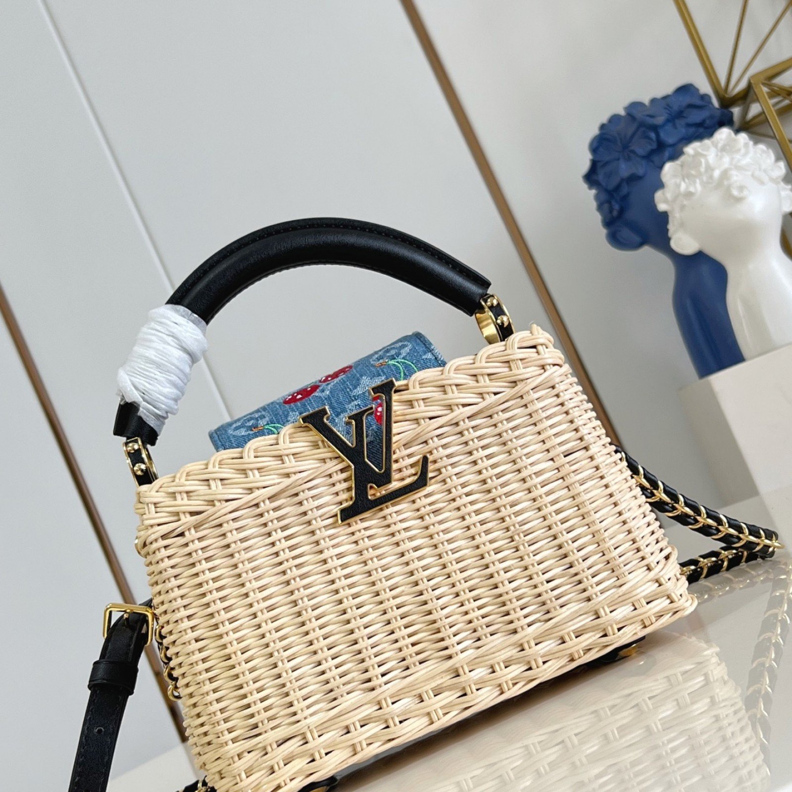 LV bag 180494 $357.5 USD