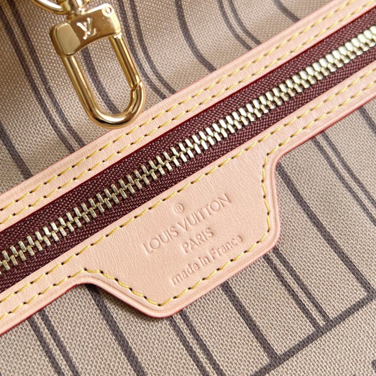 LV bag 180499 $178.75 USD