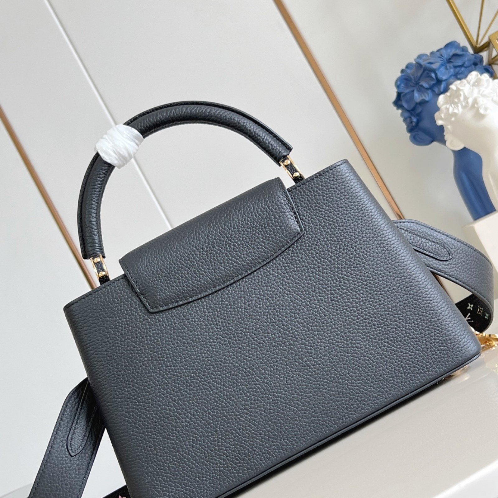 LV bag 180500 $398.75 USD