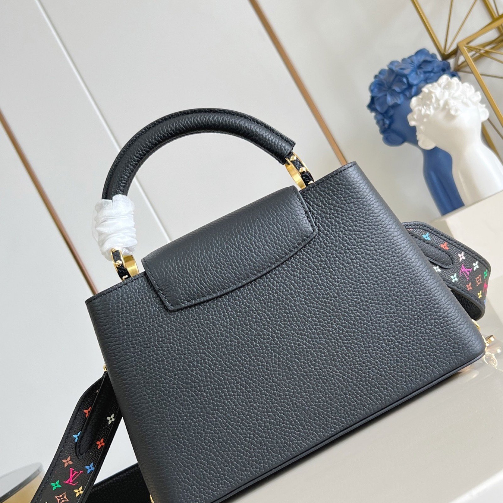 LV bag 180501 $371.25 USD