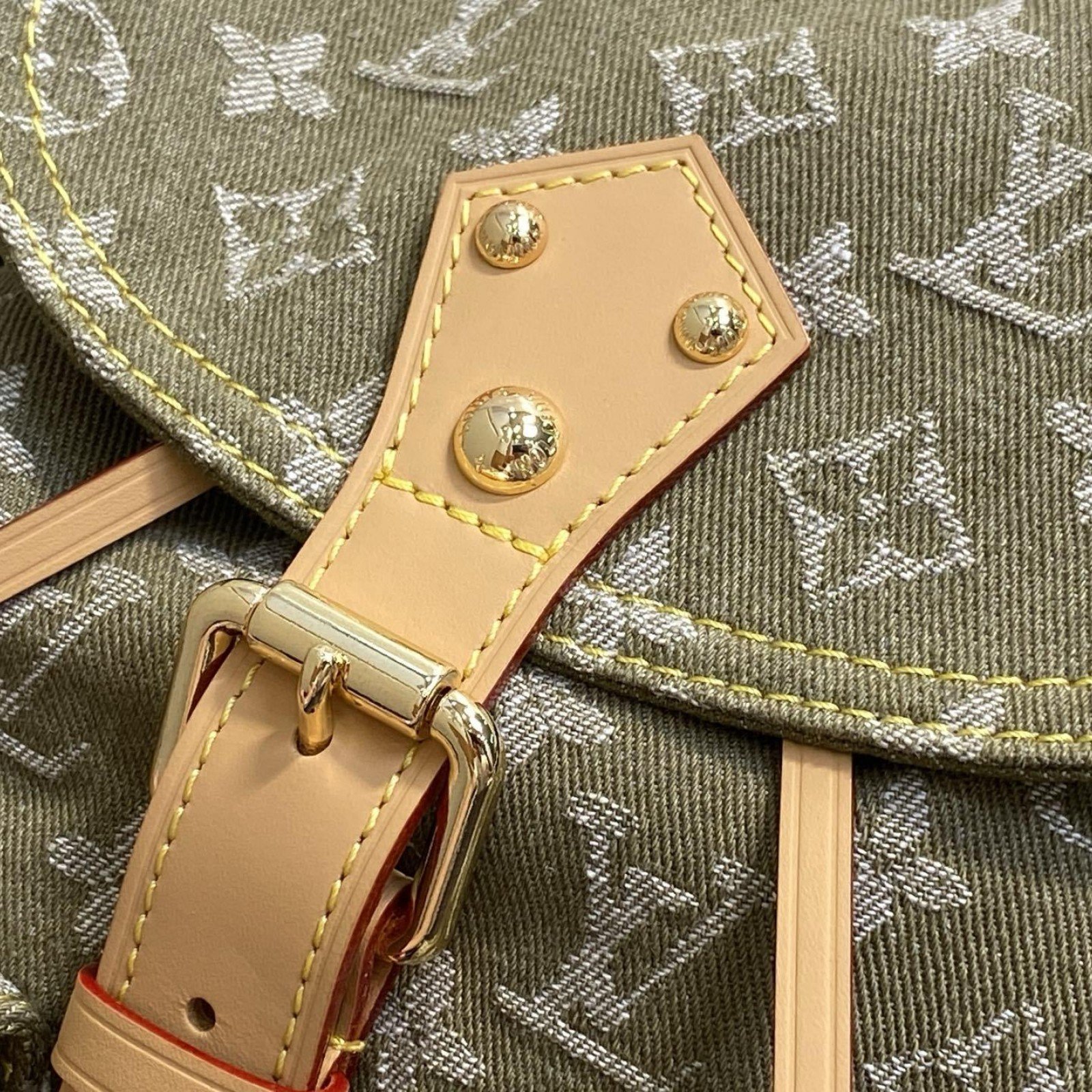 LV bag 180507 $200.75 USD