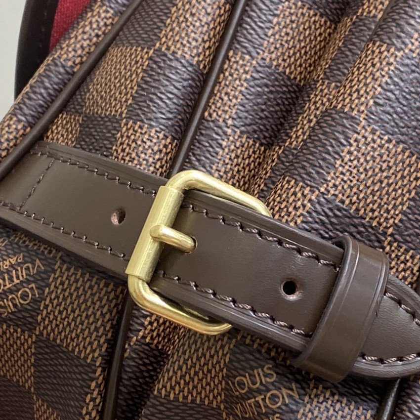 LV bag 180511 $192.5 USD
