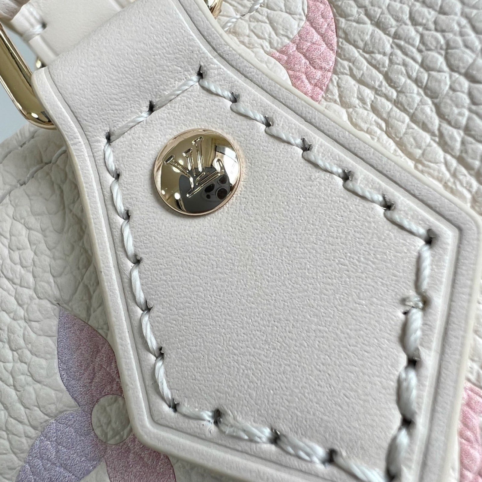 LV bag 180522 $189.75 USD