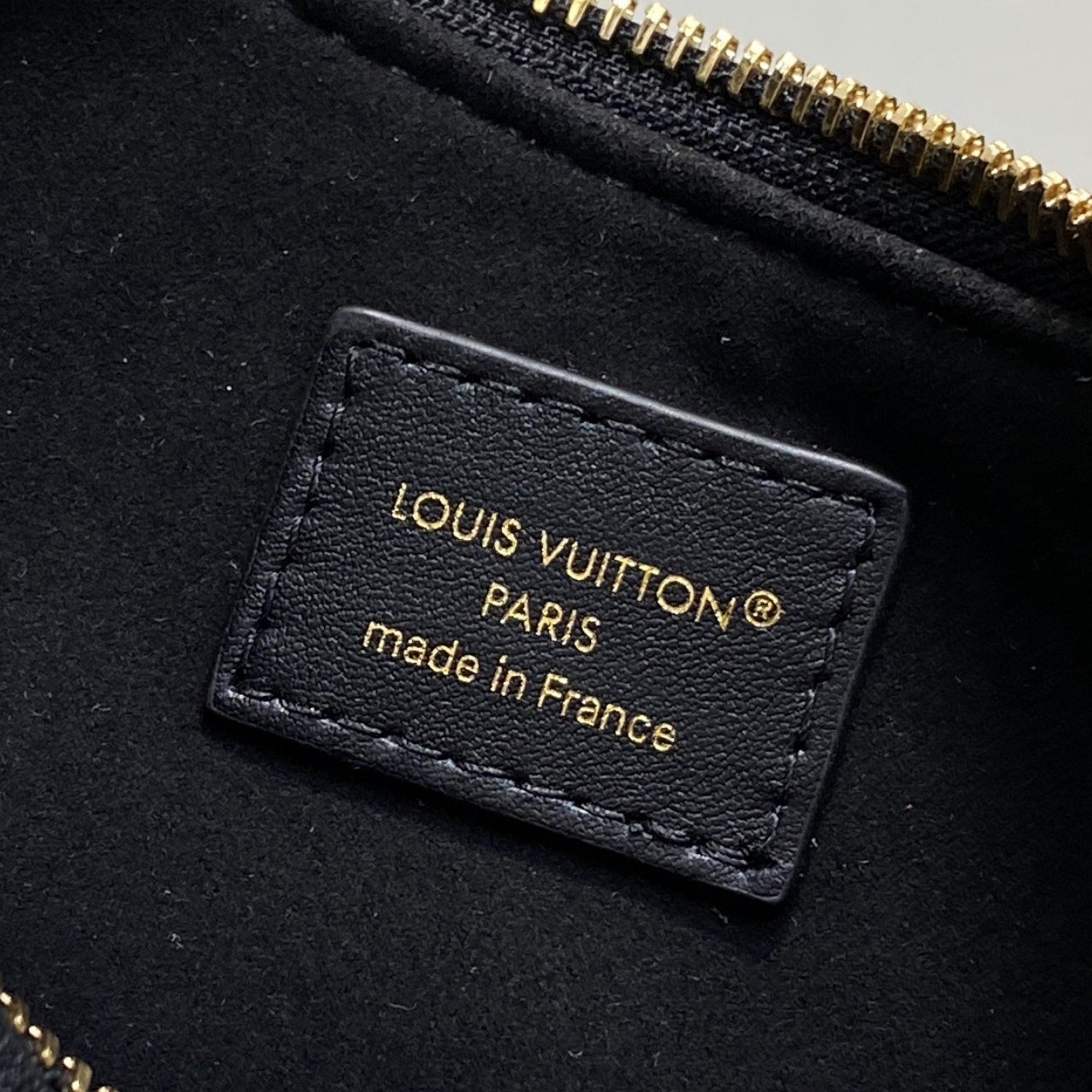 LV bag 180523 $187 USD