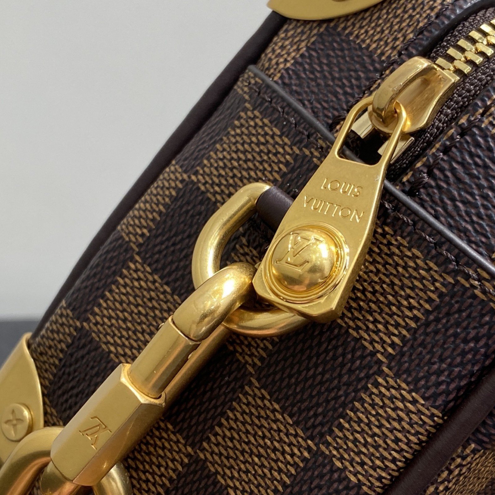 LV bag 180525 $198 USD