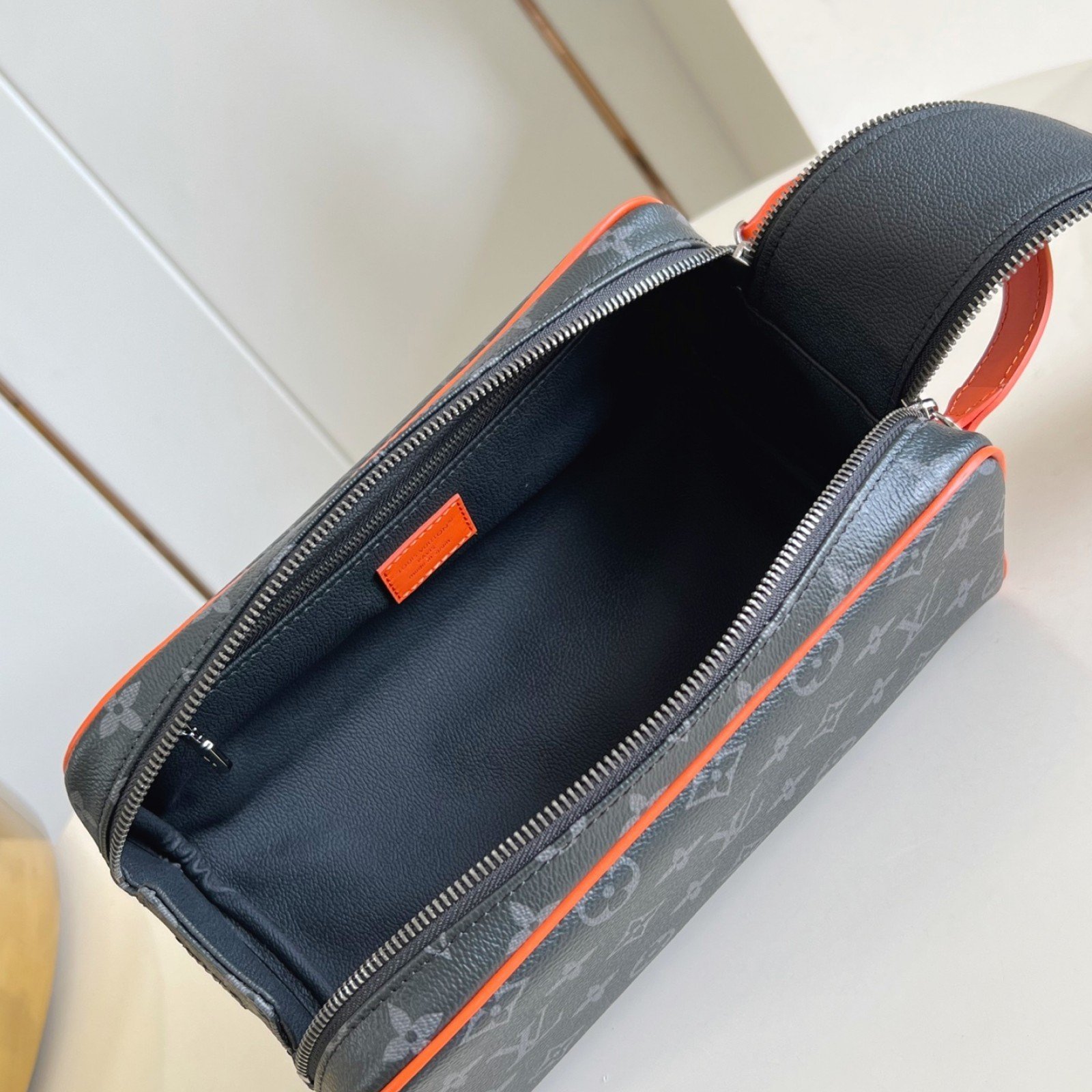 LV bag 180527 $107.25 USD
