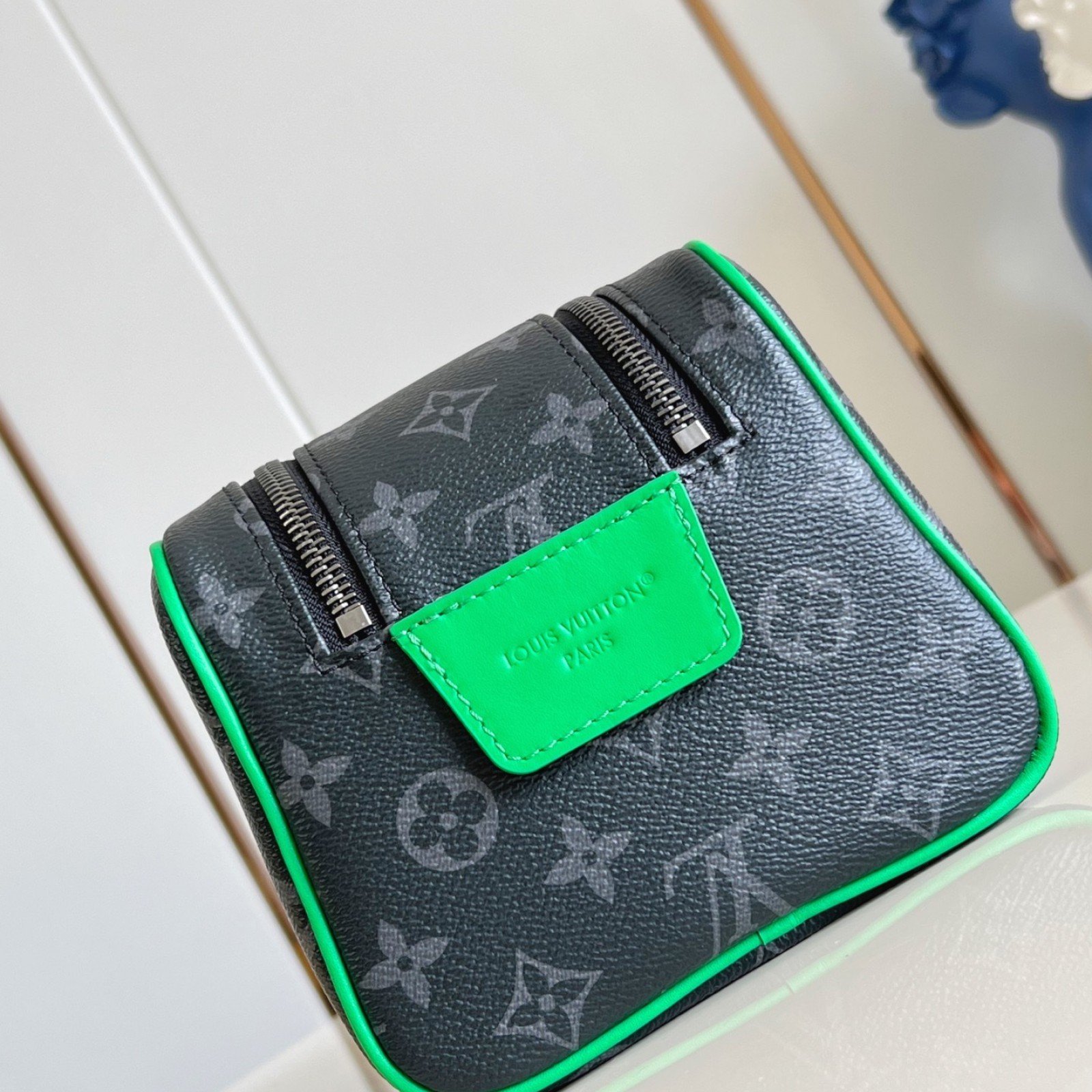 LV bag 180528 $107.25 USD