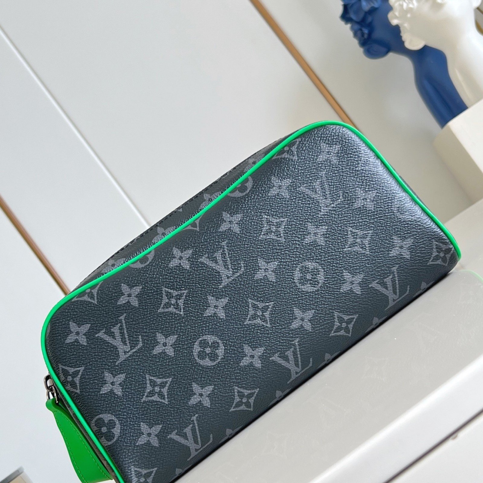 LV bag 180528 $107.25 USD
