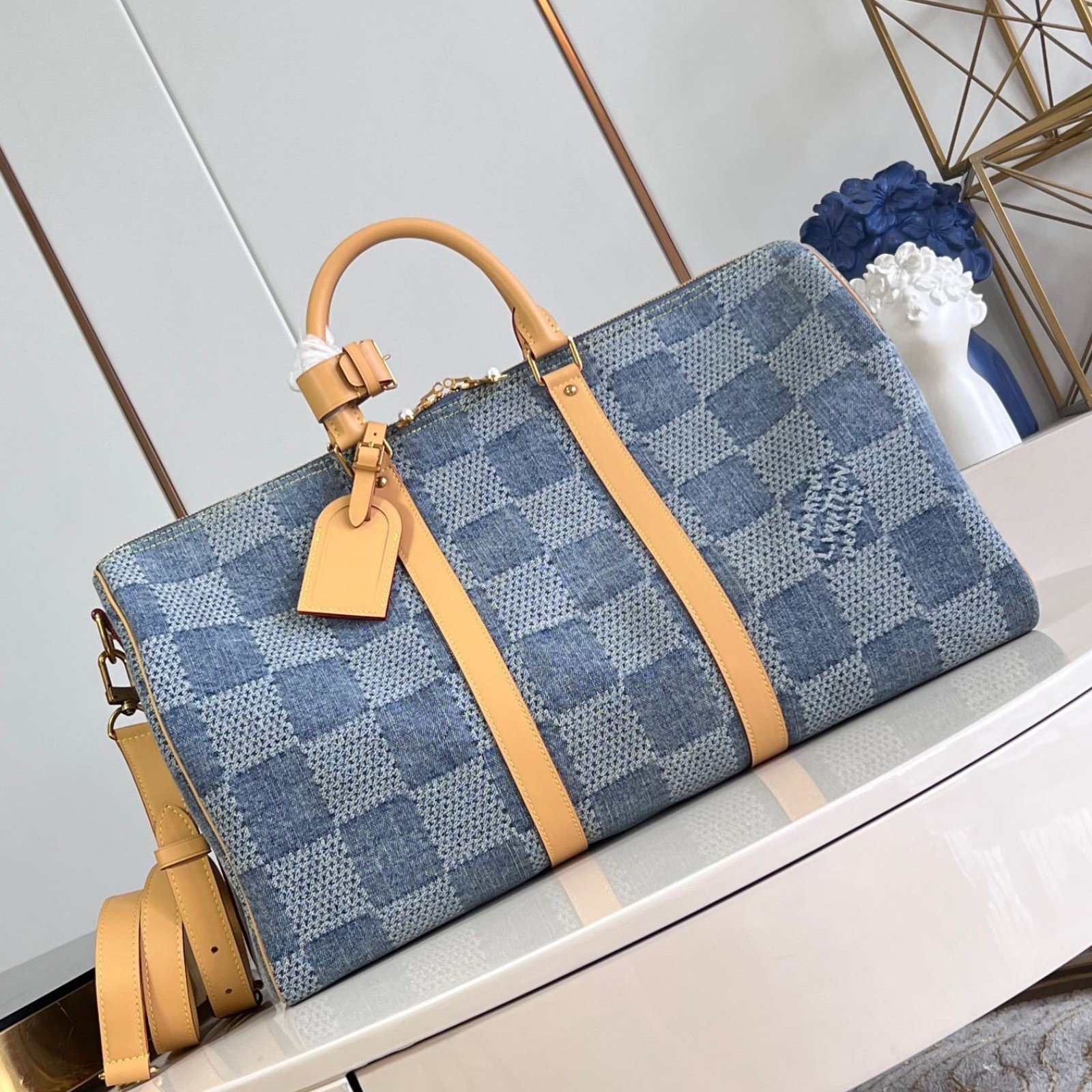 LV bag 180530 $343.75 USD