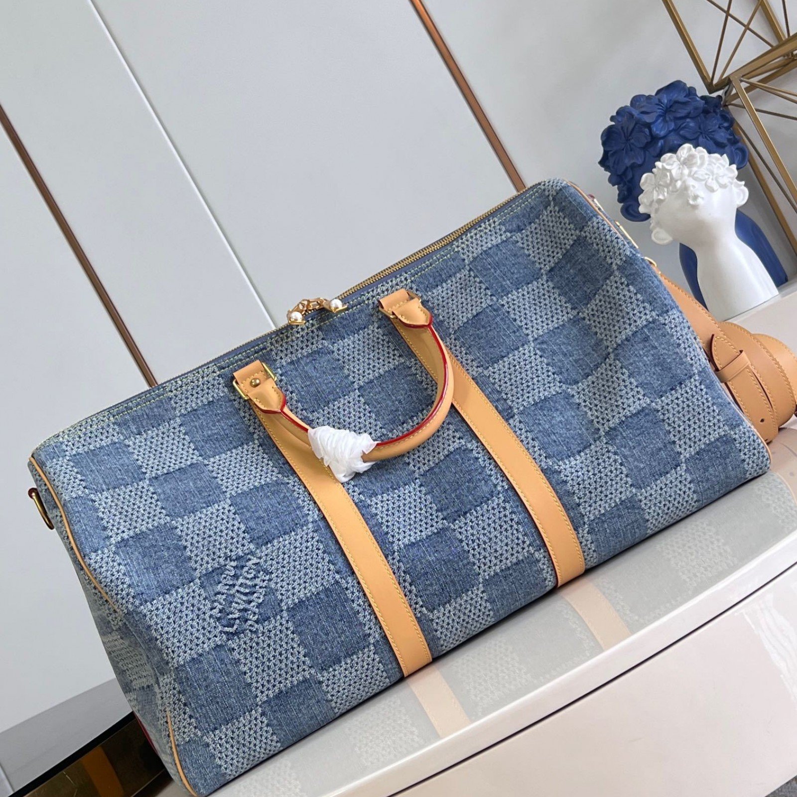 LV bag 180530 $343.75 USD