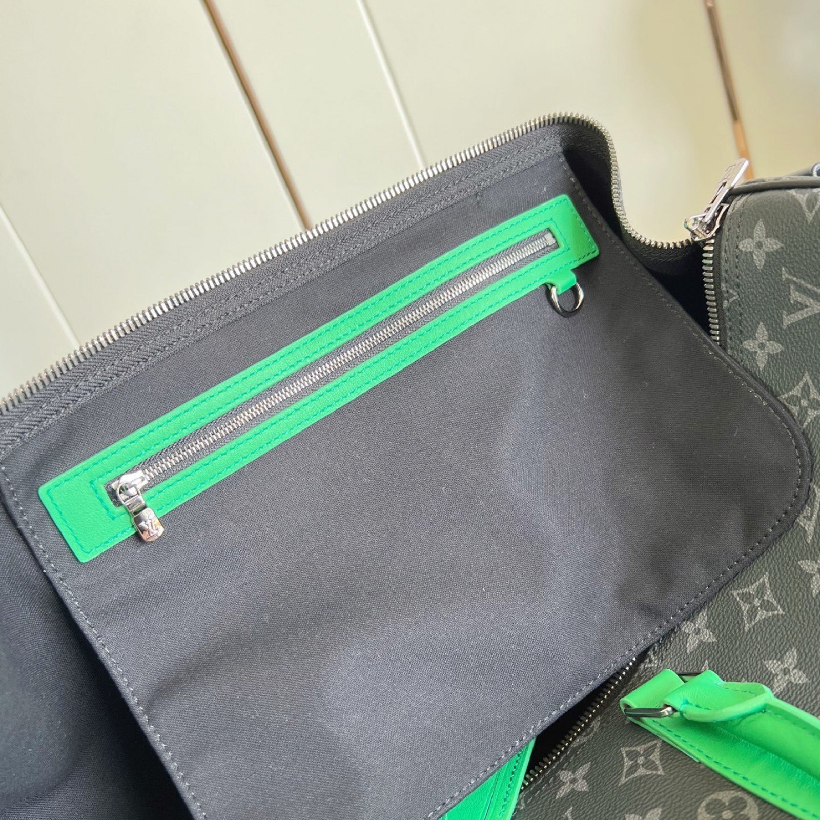 LV bag 180531 $302.5 USD