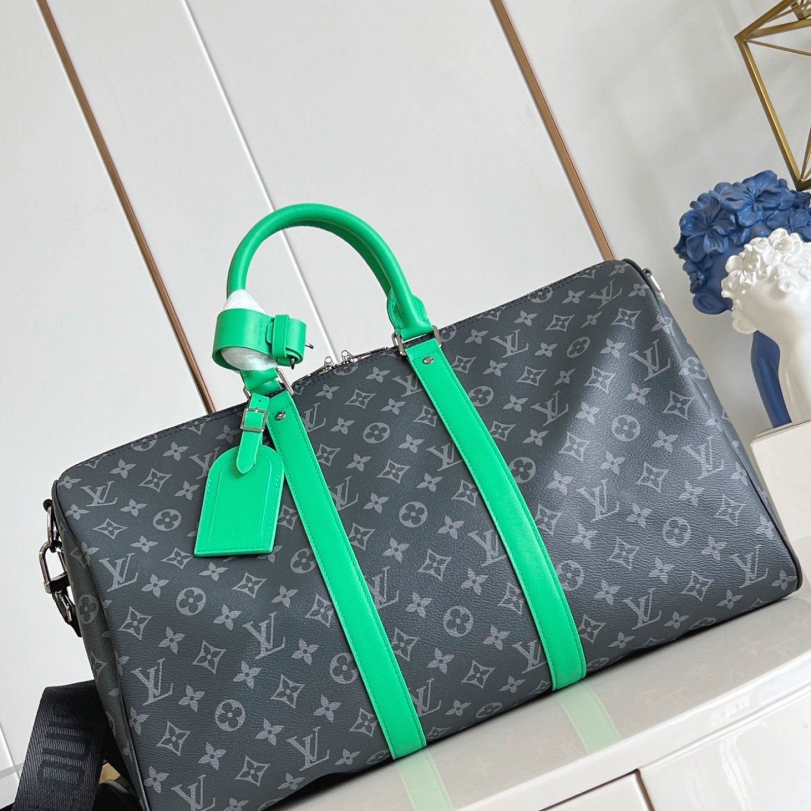 LV bag 180533 $297 USD