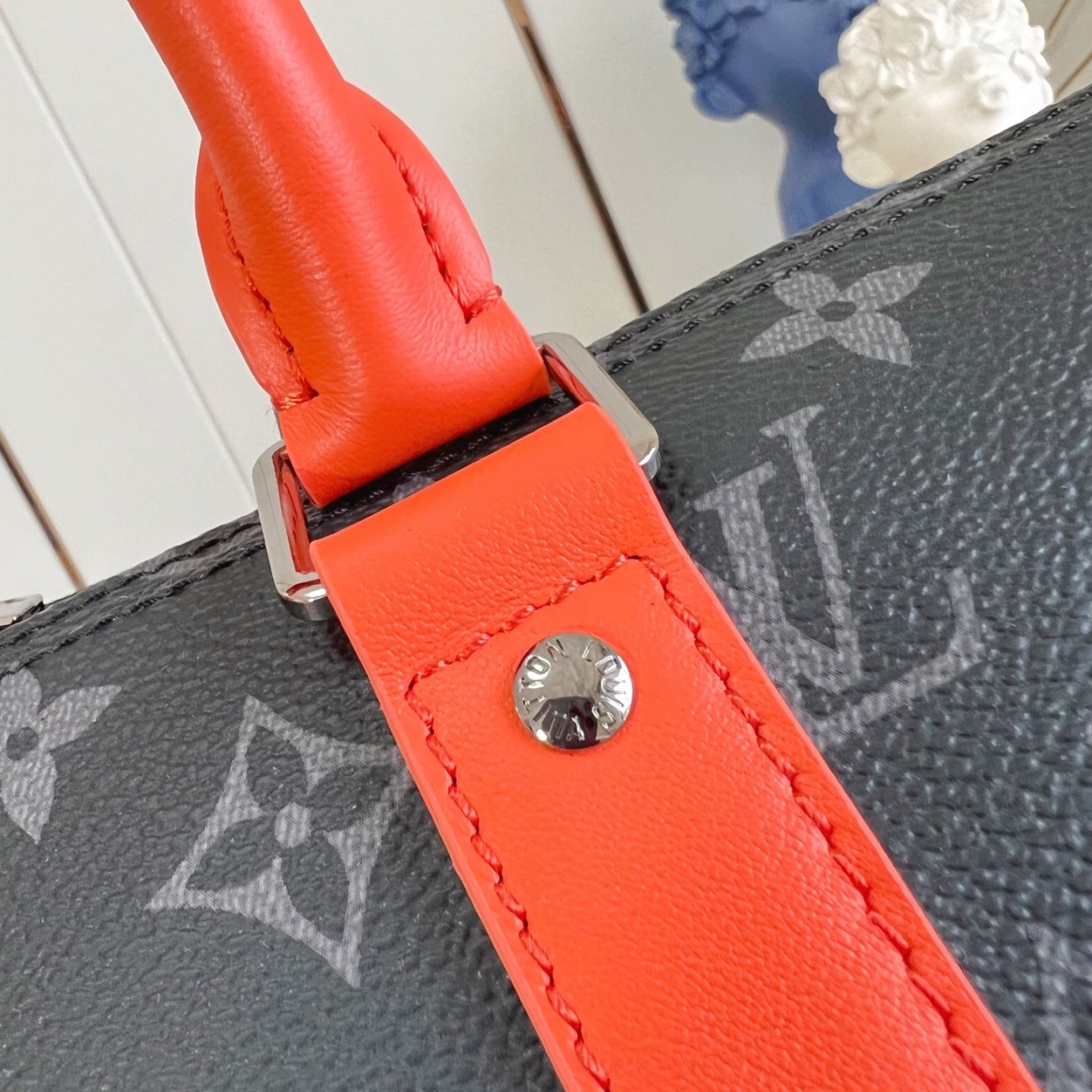 LV bag 180535 $302.5 USD