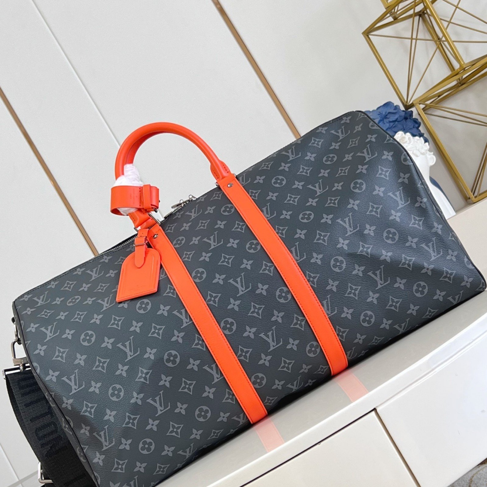 LV bag 180535 $302.5 USD