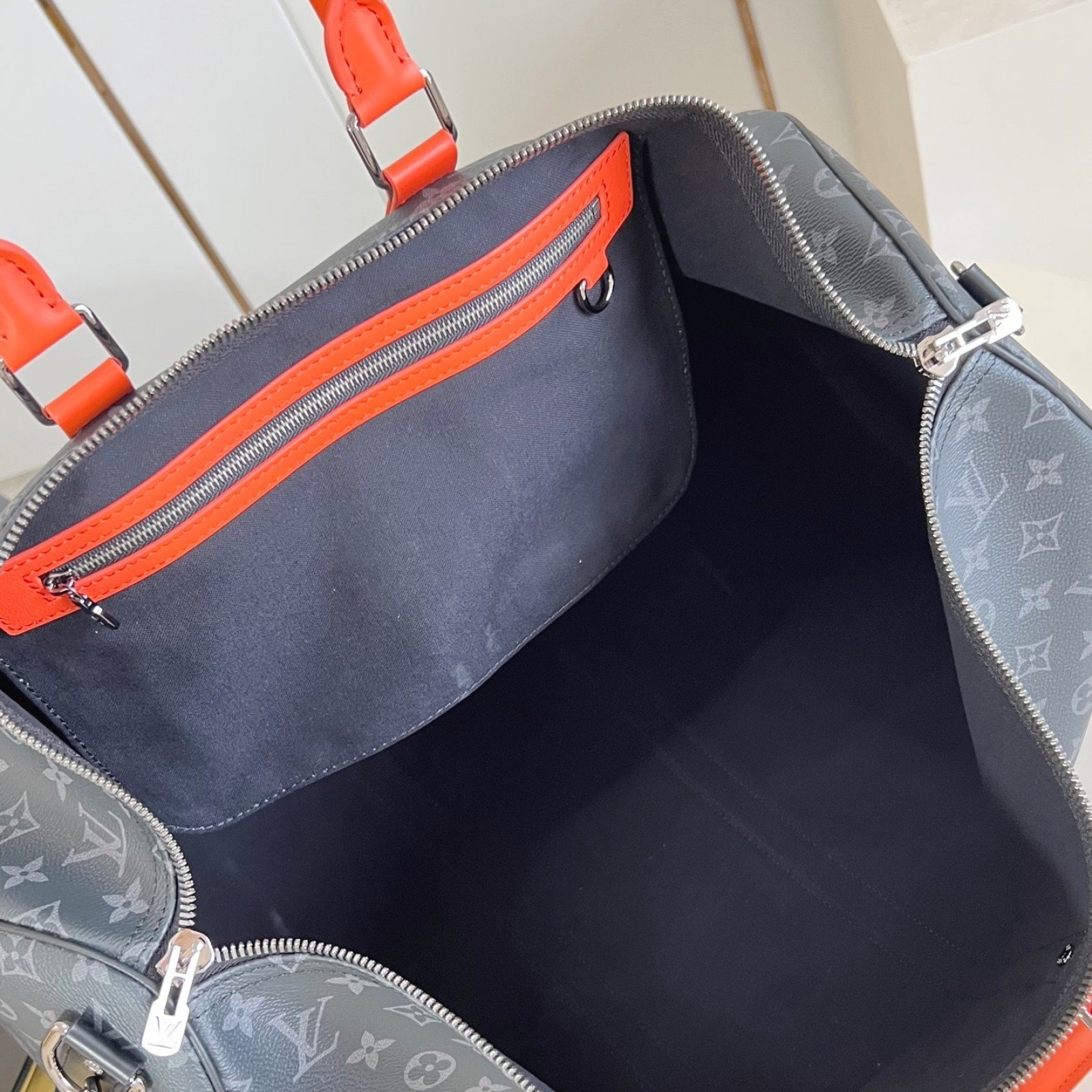 LV bag 180535 $302.5 USD