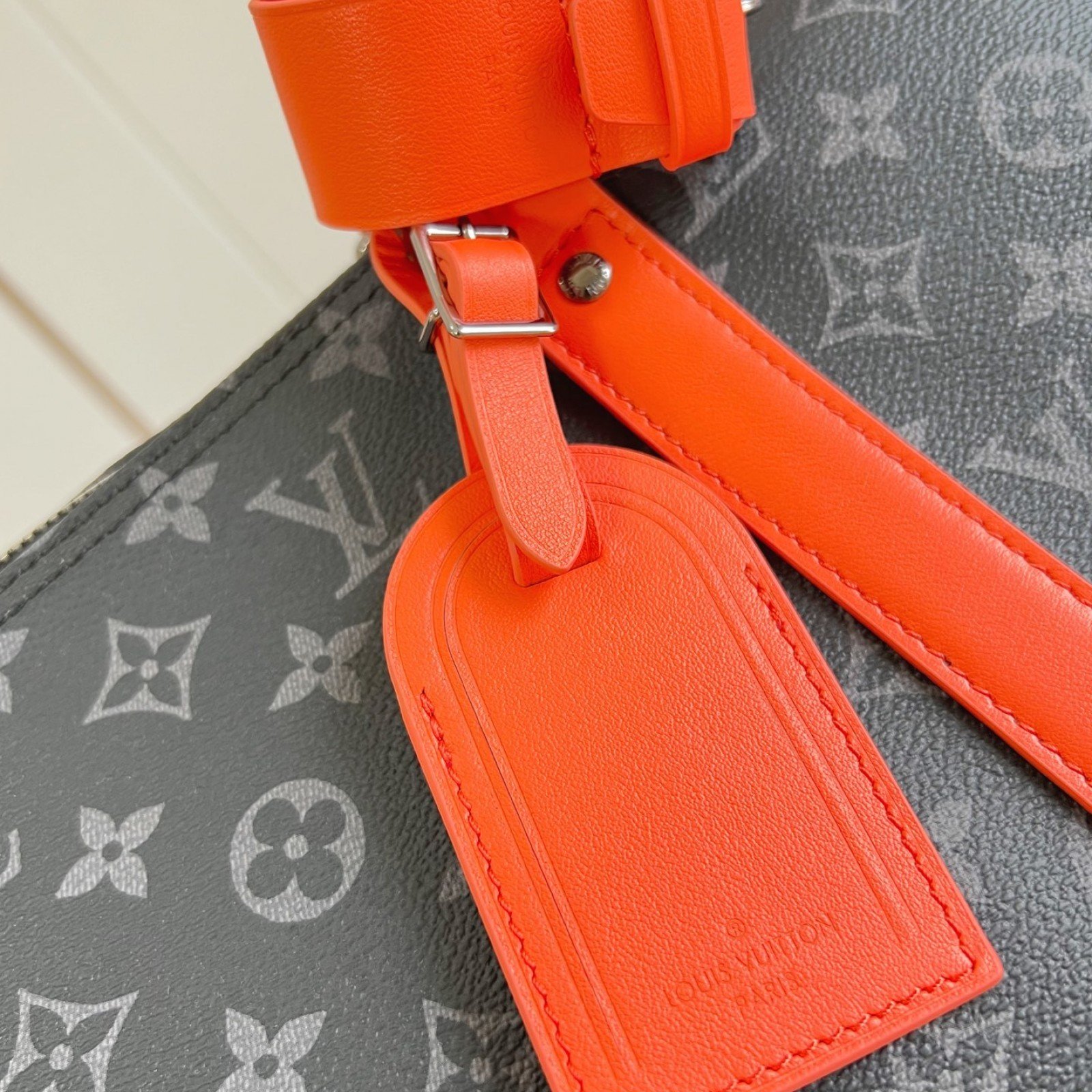 LV bag 180536 $299.75 USD