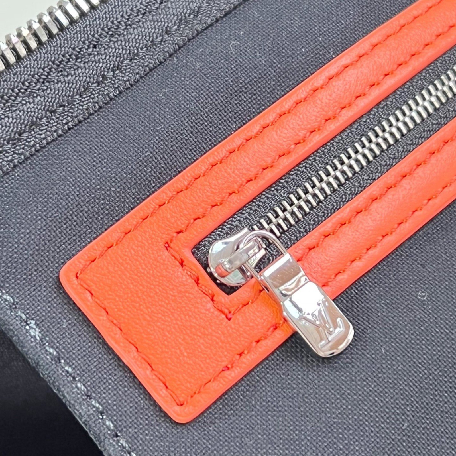 LV bag 180536 $299.75 USD