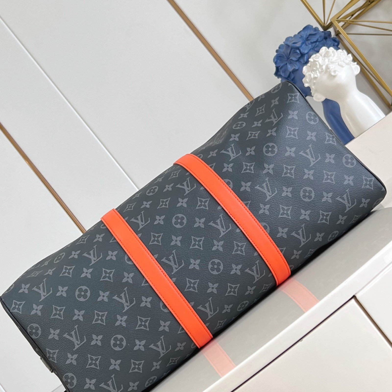 LV bag 180536 $299.75 USD