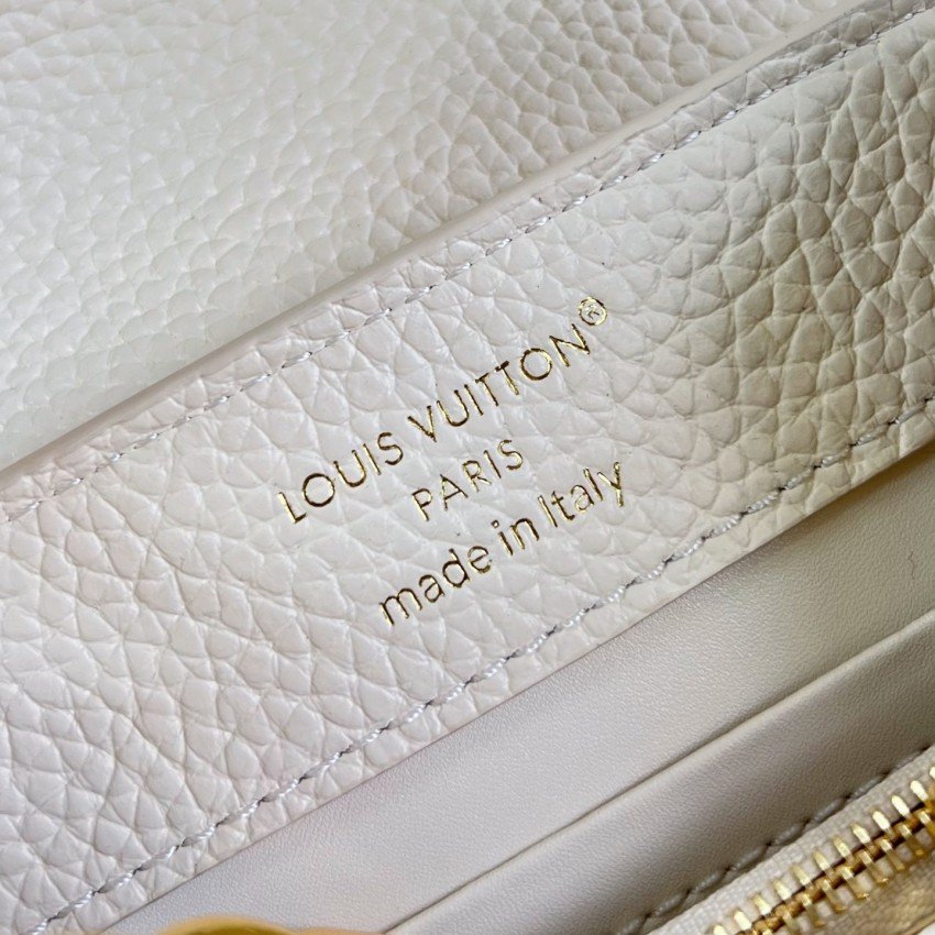 LV bag 216526 $371.25 USD