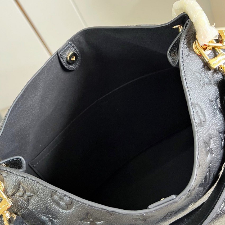 LV bag 216543 $294.25 USD
