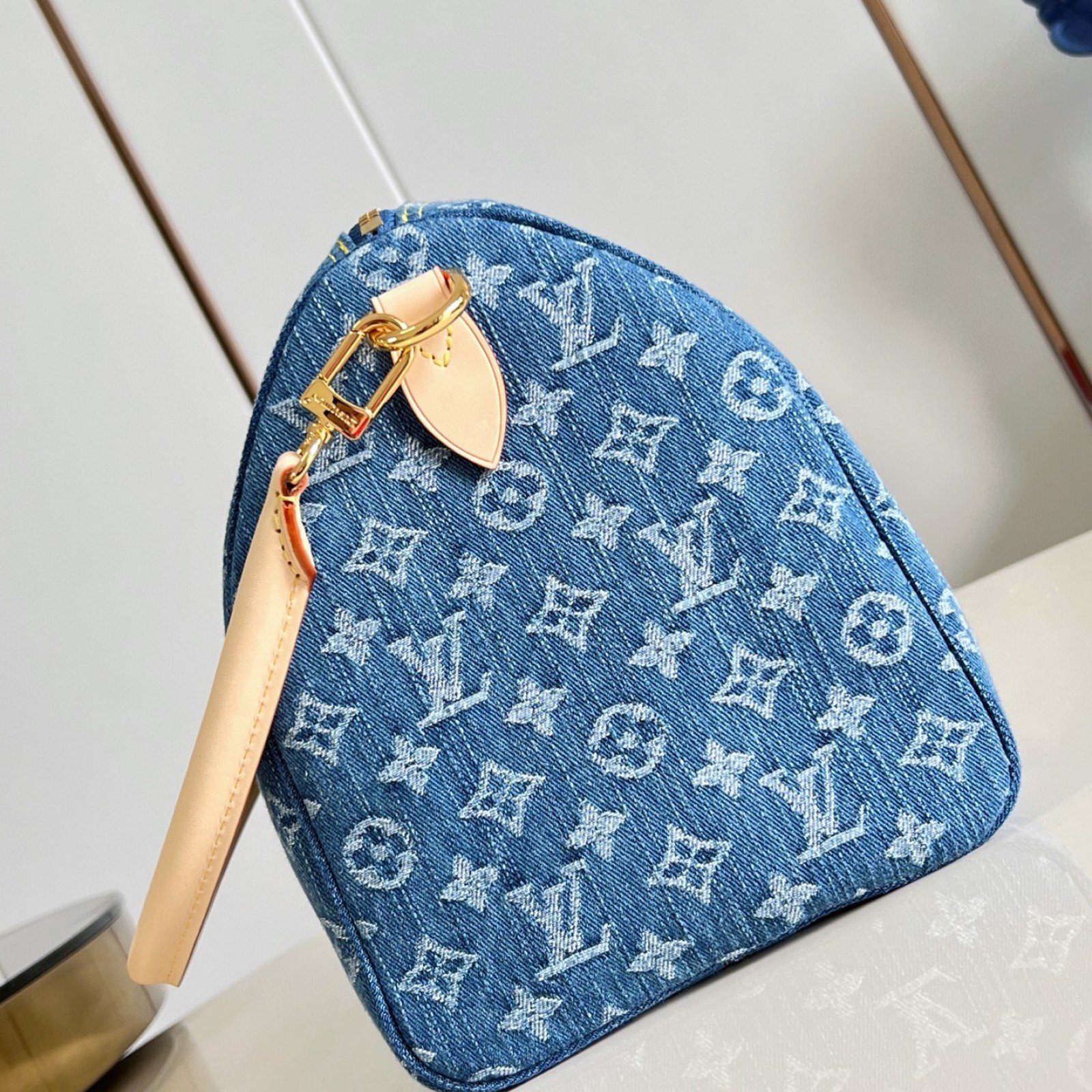 LV bag 216545 $200.75 USD