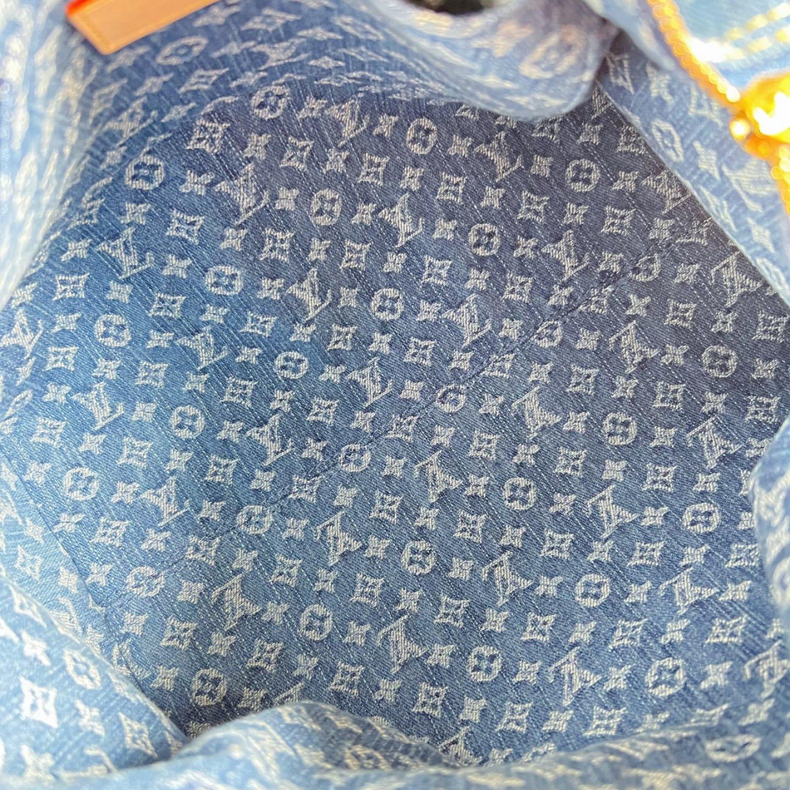 LV bag 216545 $200.75 USD