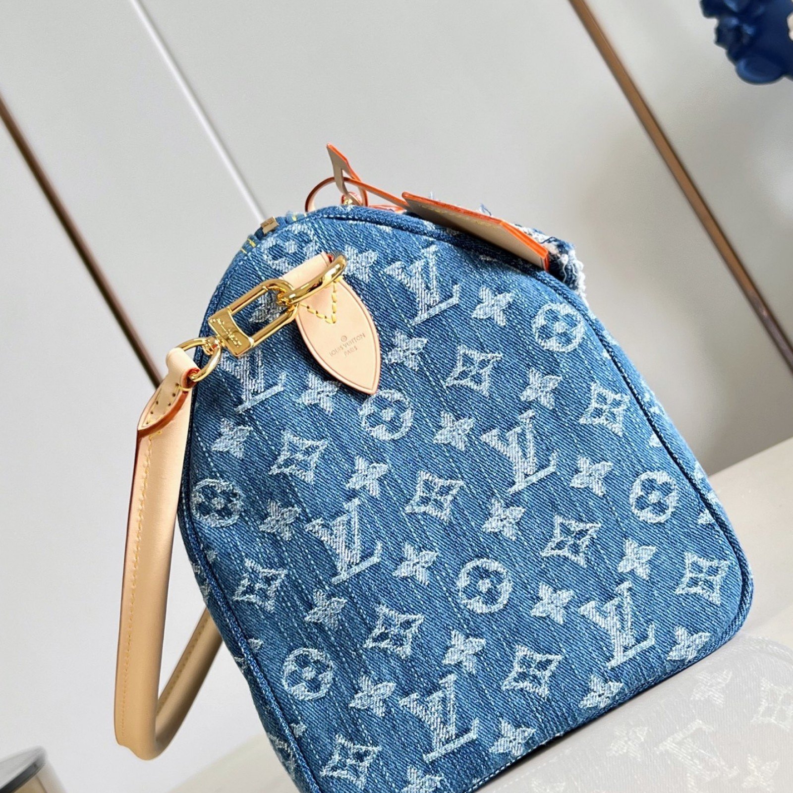 LV bag 216545 $200.75 USD
