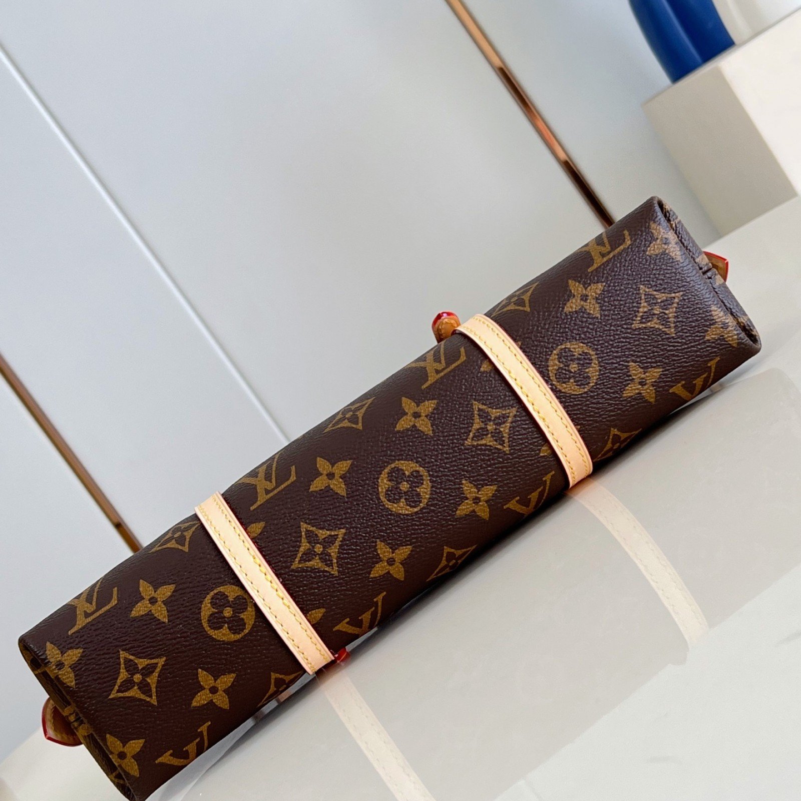 LV bag 216549 $170.5 USD