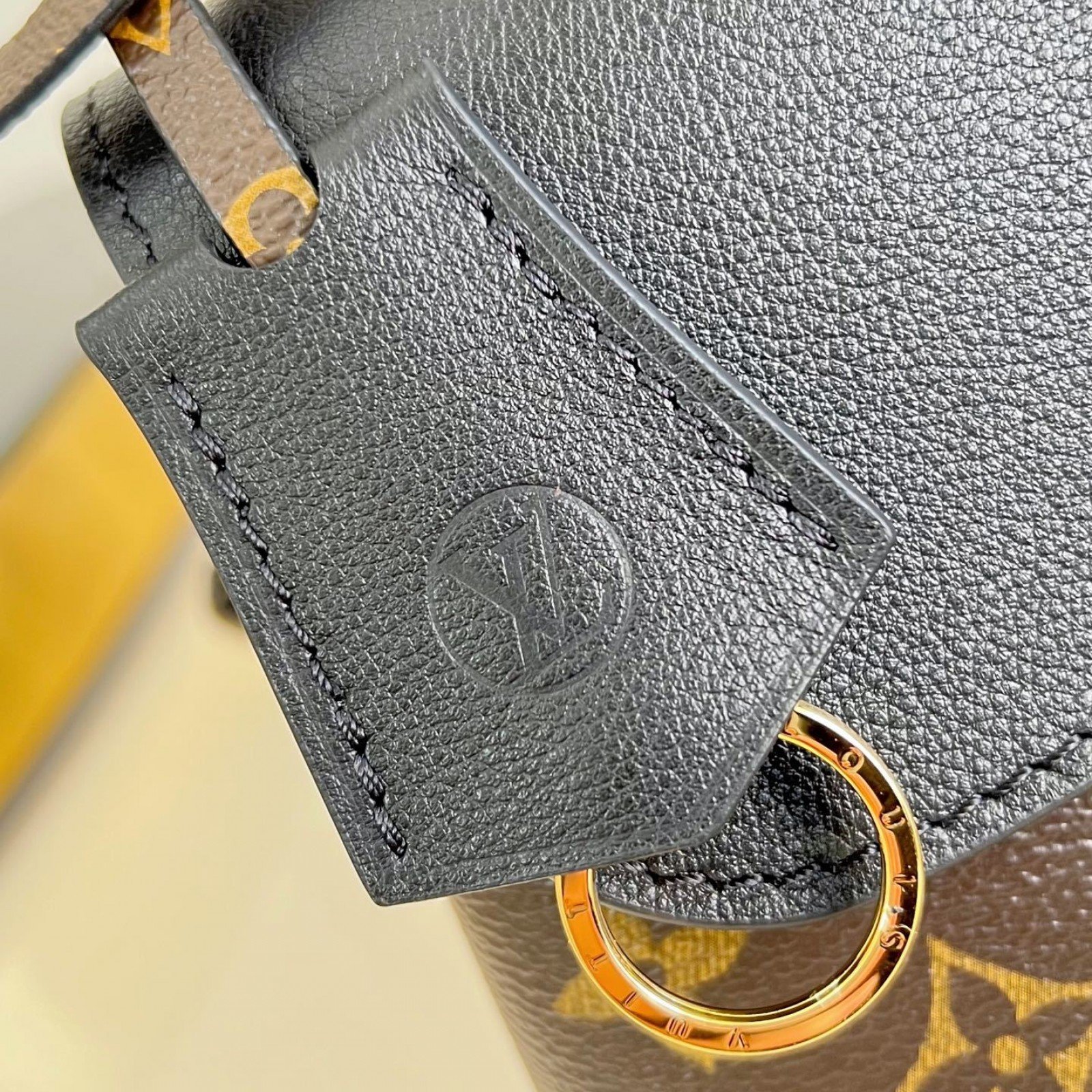 LV bag 216550 $187 USD