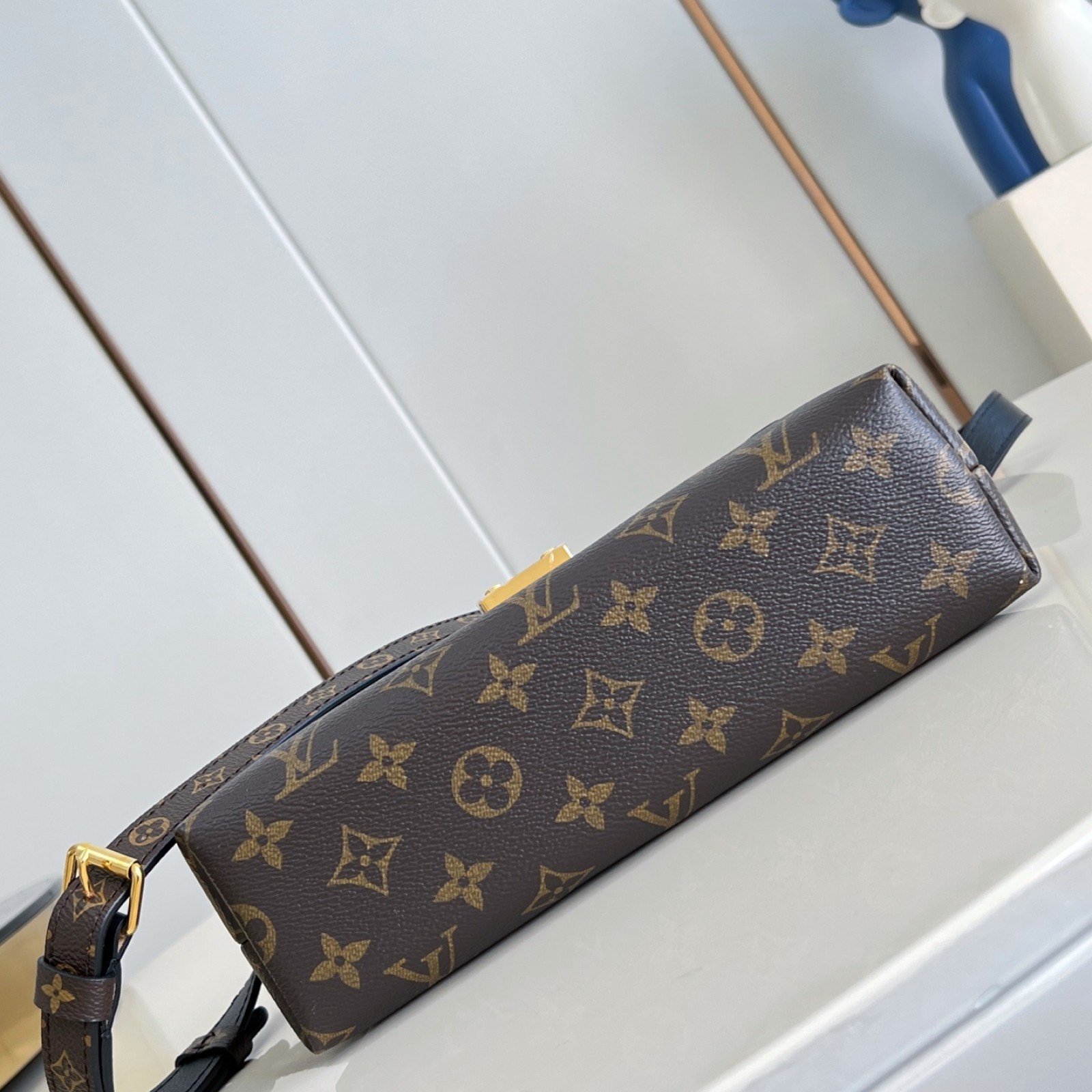 LV bag 216551 $222.75 USD